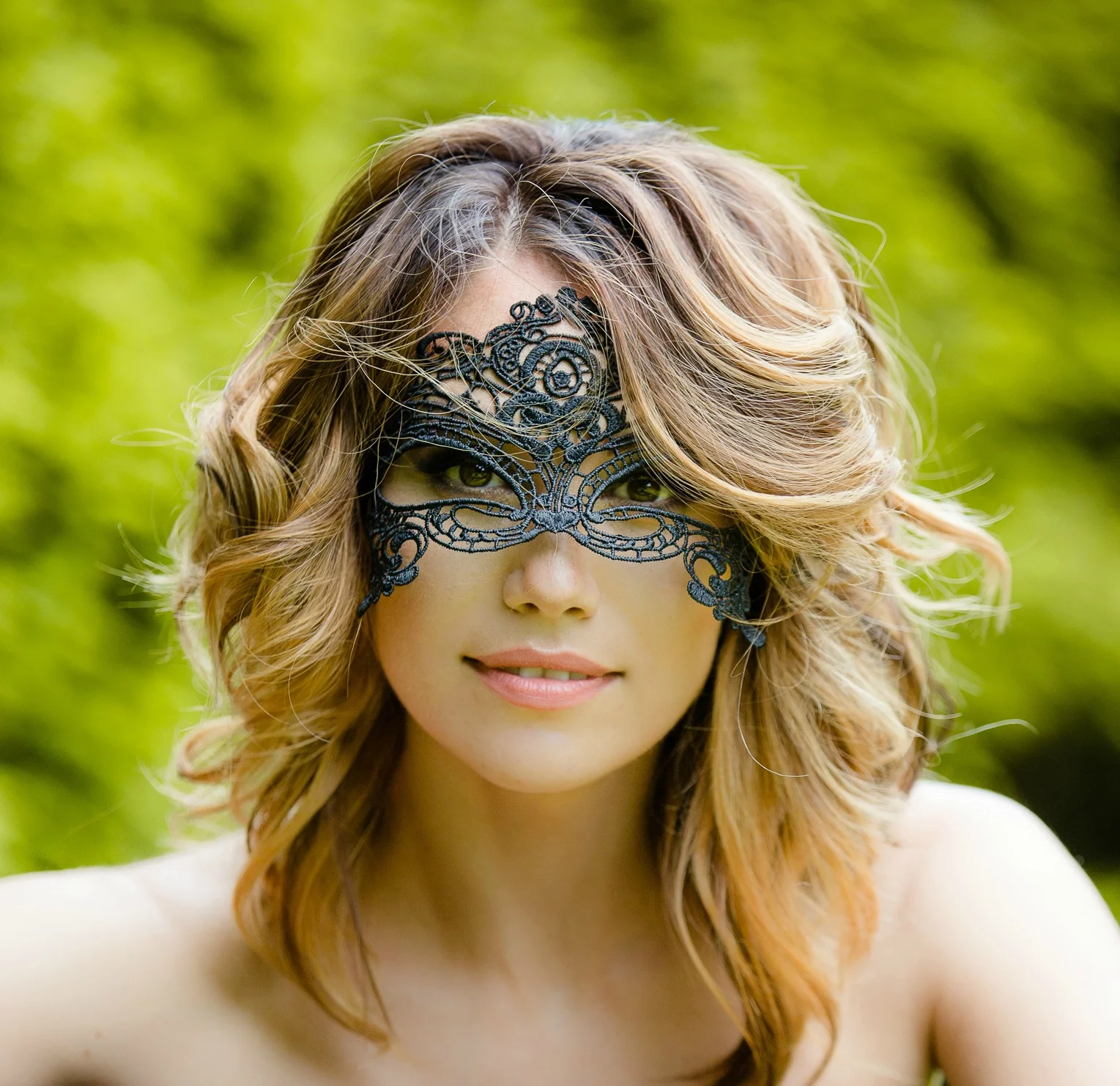 Nina Lace Mask - Black - Image 2