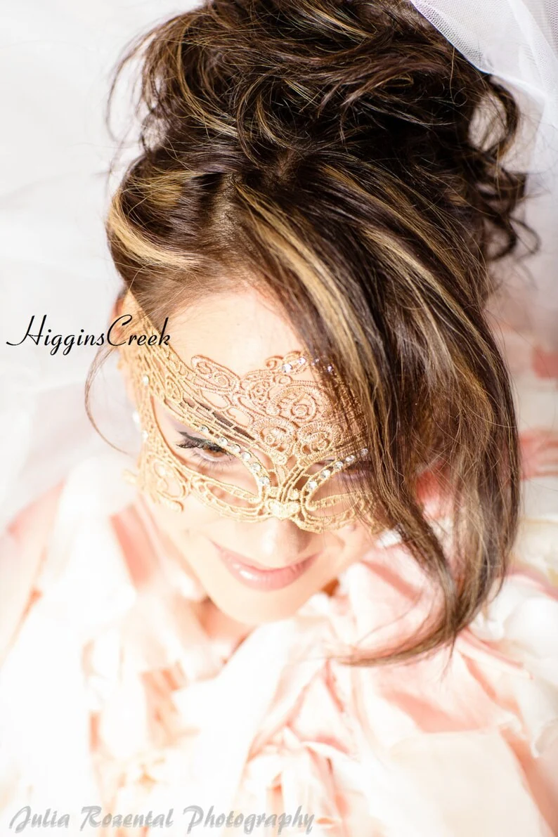 Nina Lace Mask - Gold - Image 4