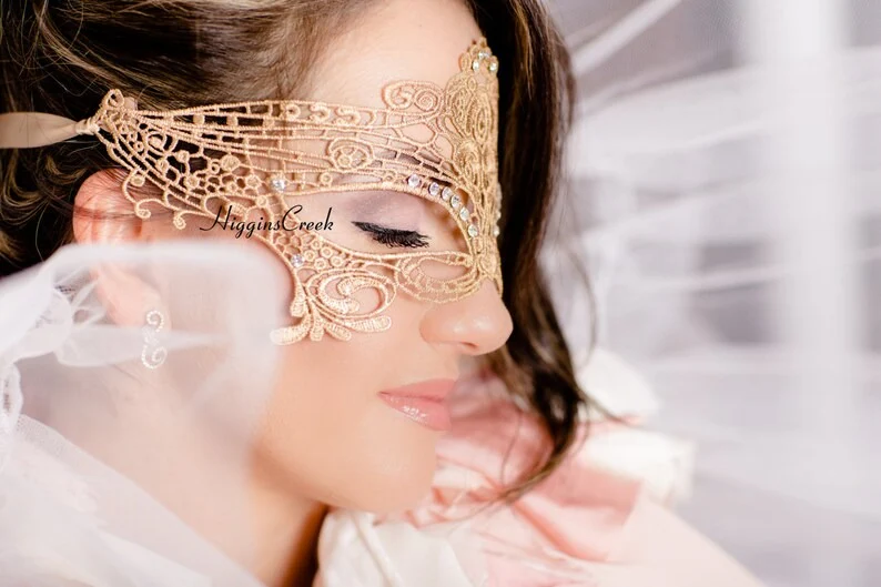 Nina Lace Mask - Gold - Image 5