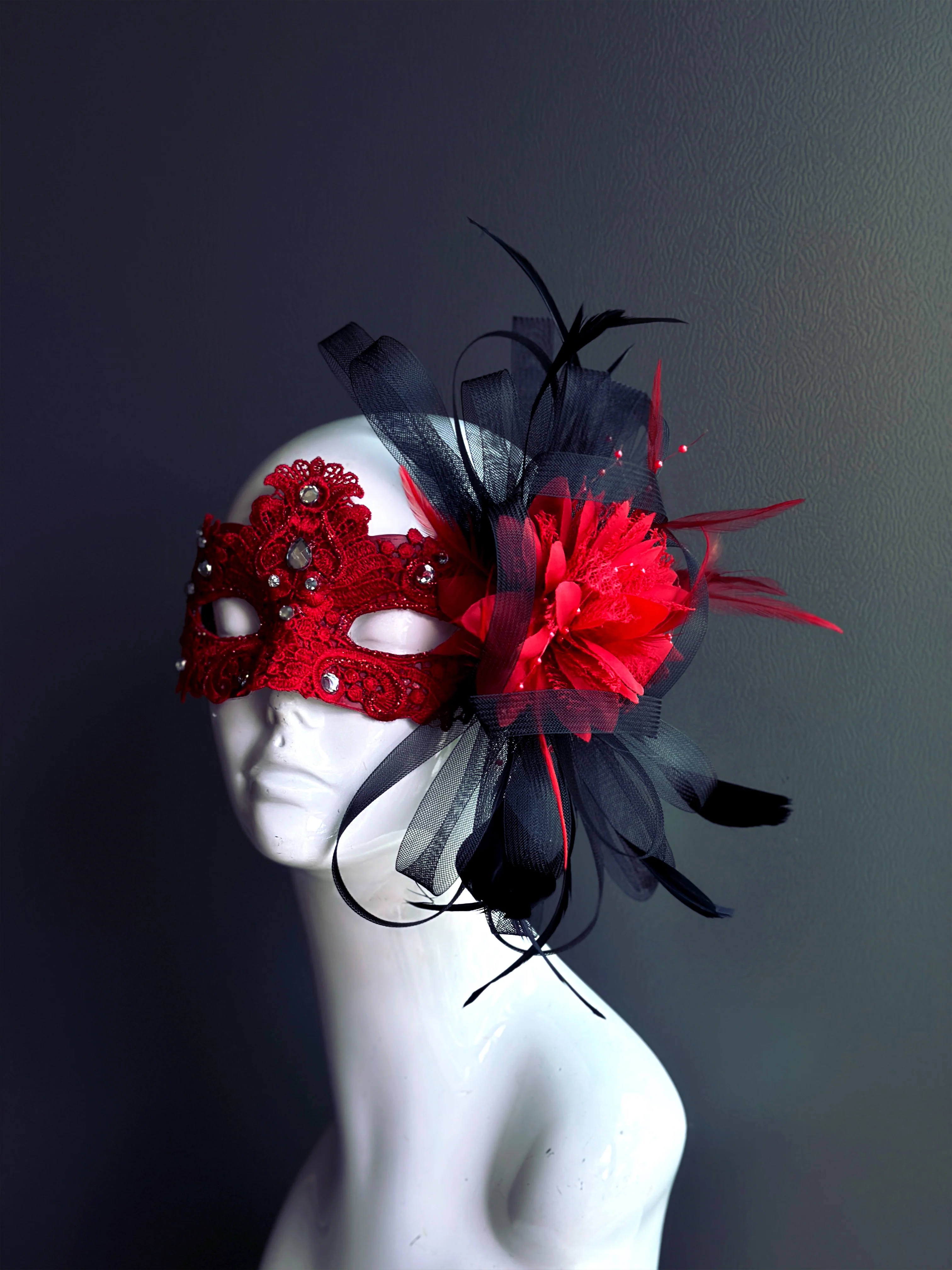 Red Brocade Mask - Red Black Tulle