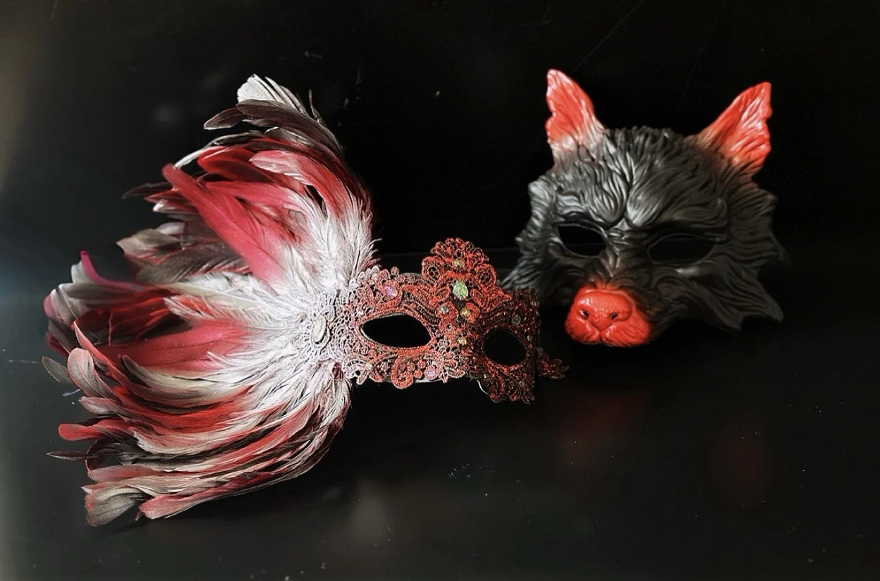 Red Masquerade Masks