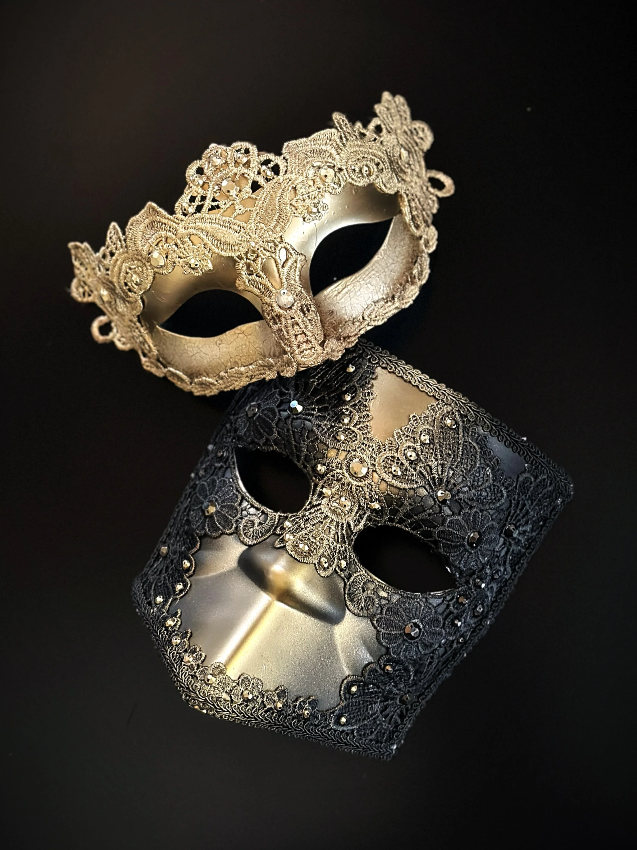 Regal Veil Masks - Gold/Black