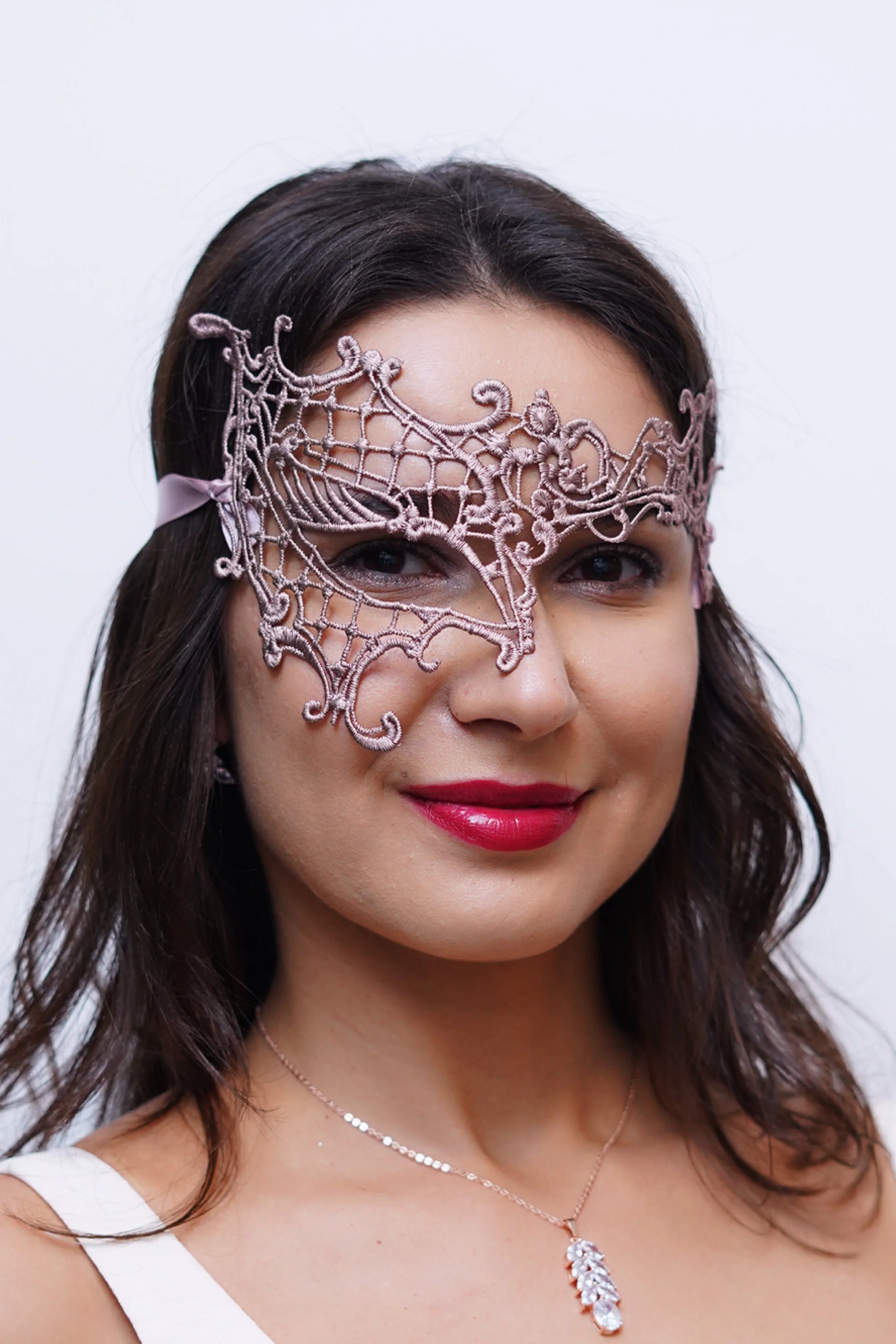 Phantom Lace Mask - Rose Gold