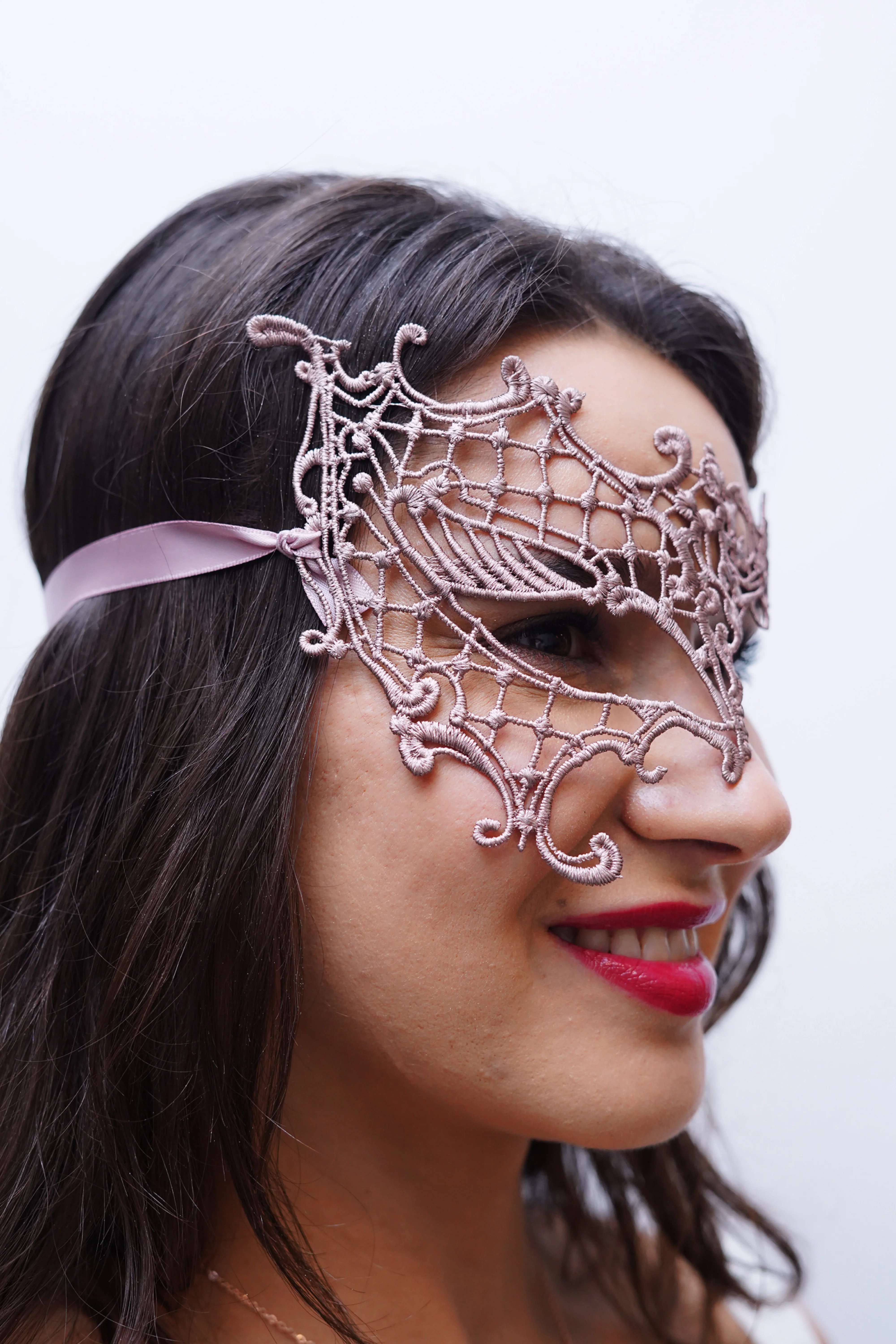 Phantom Lace Mask - Rose Gold - Image 3