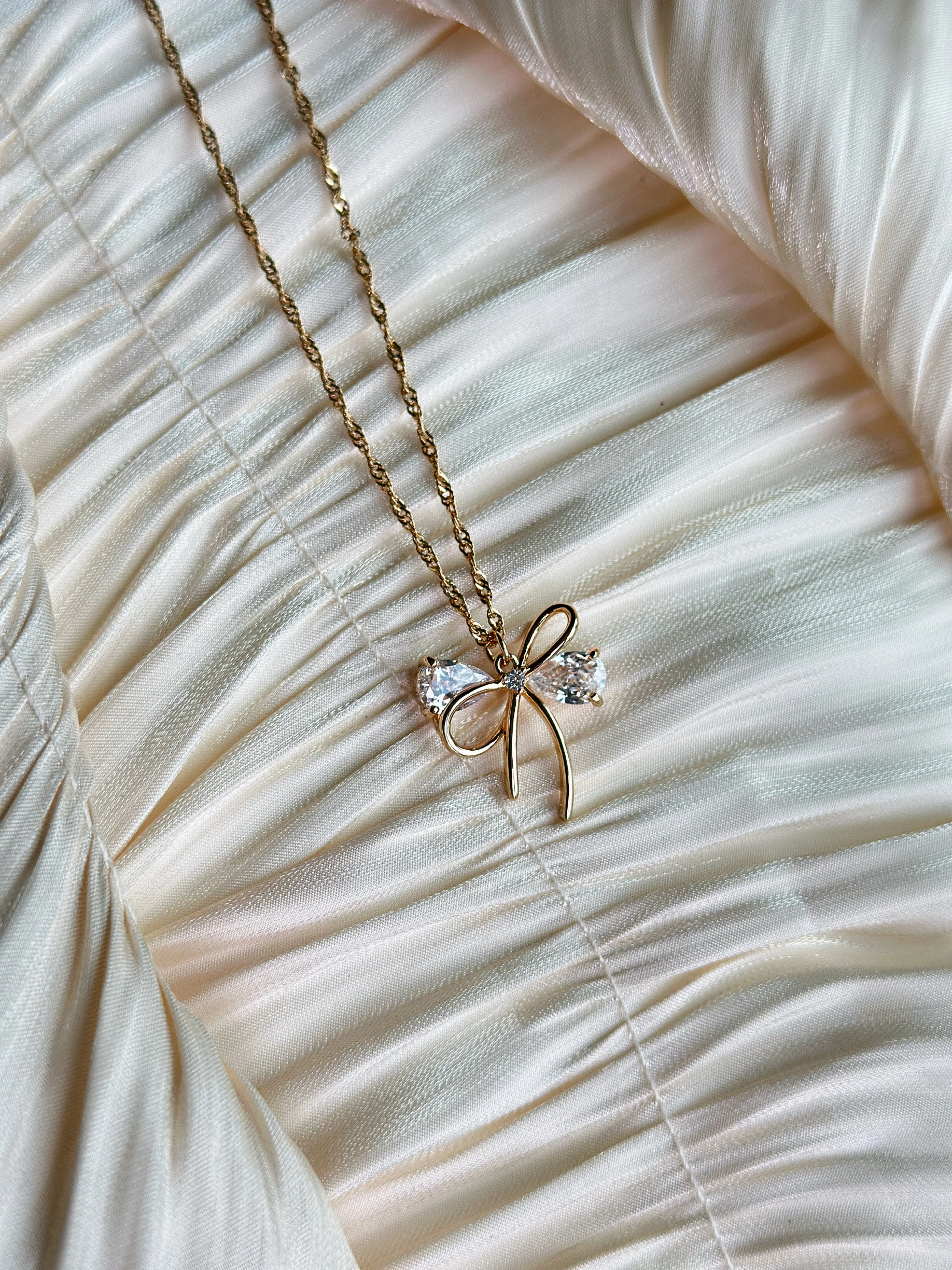 Roselle - Necklace (Crystal/Gold) - Image 2