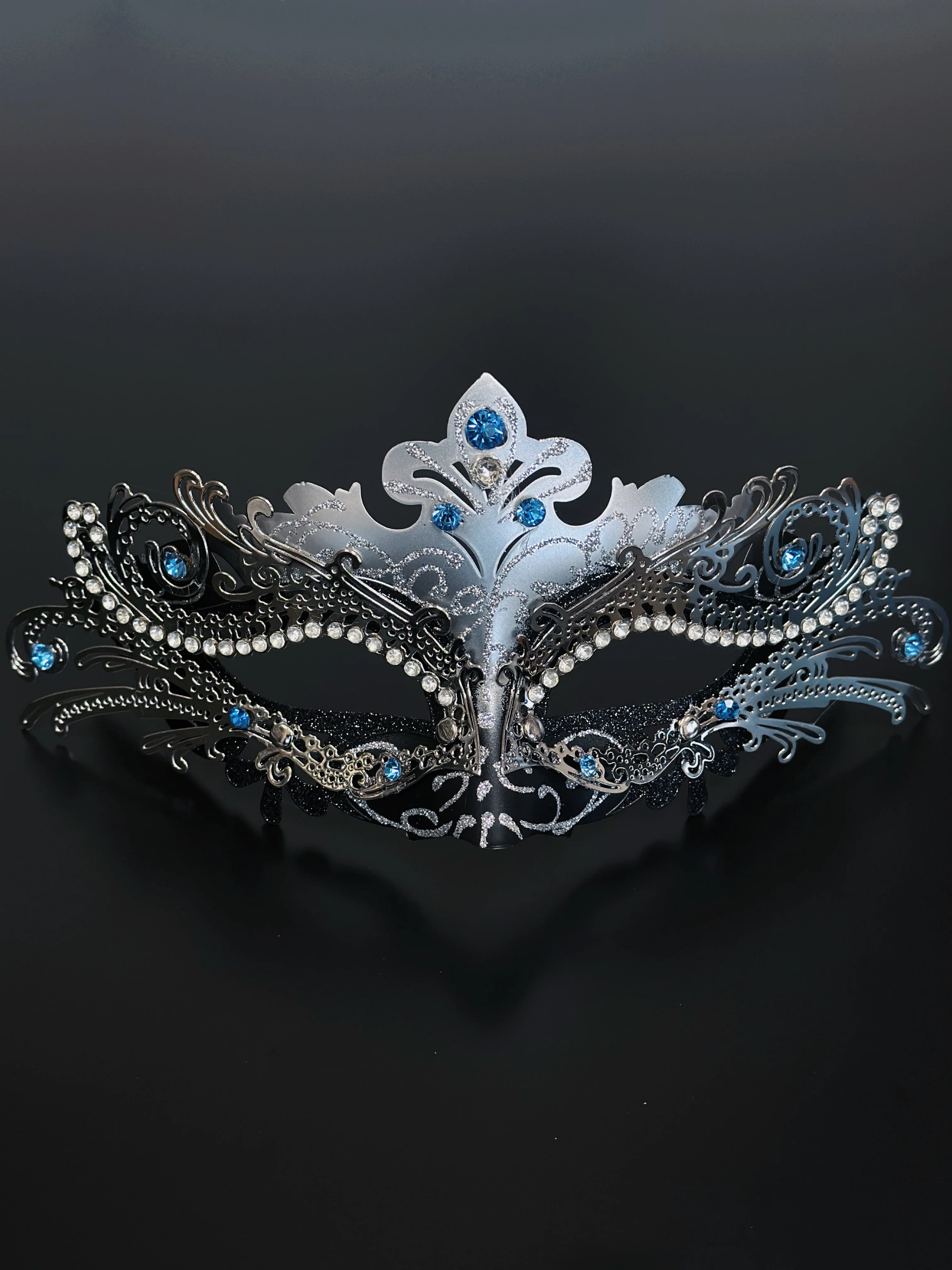 Whisker Mask  - Silver - Image 2