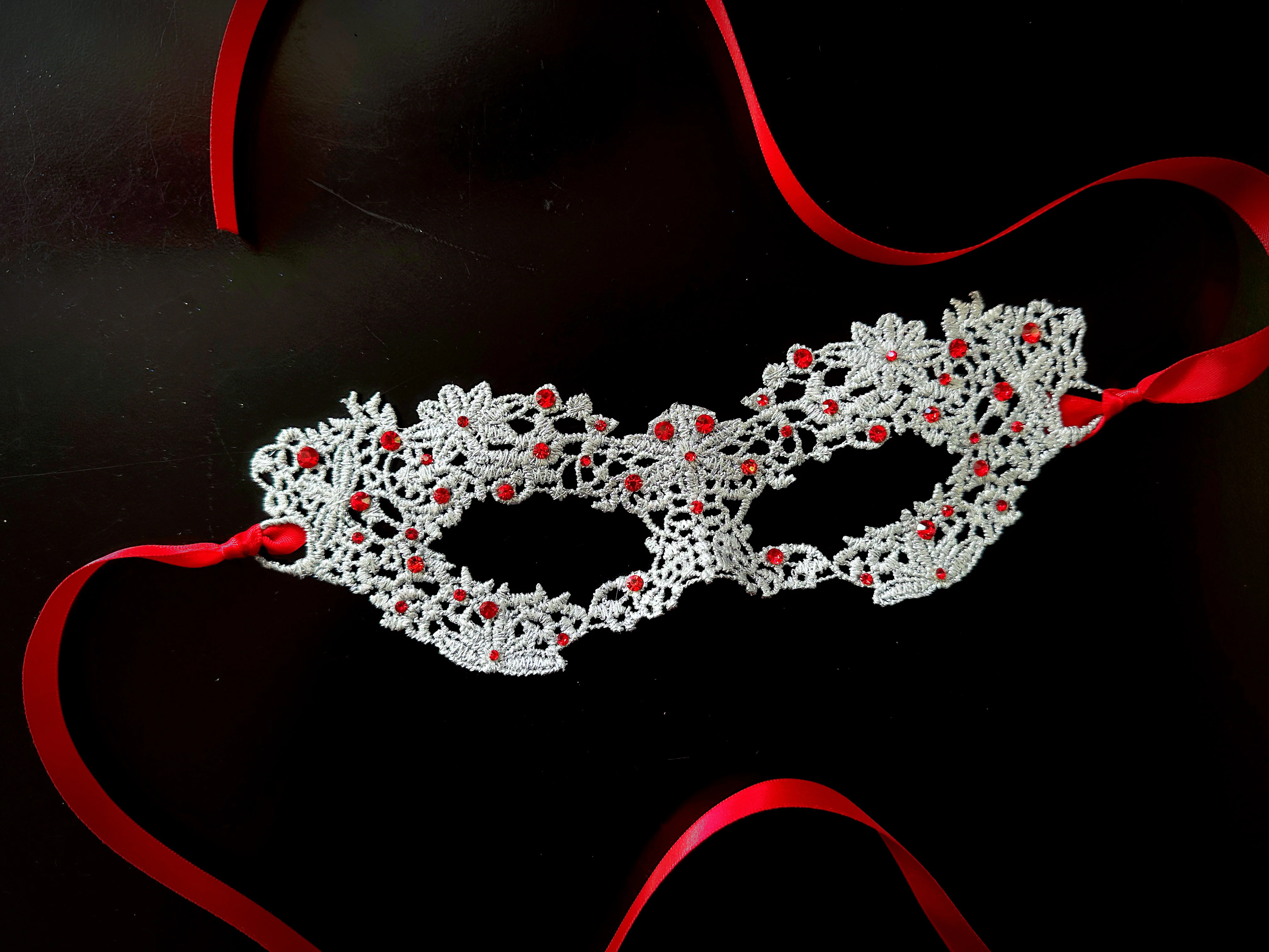 Princess Silver Lace Mask -Red Rhinestones