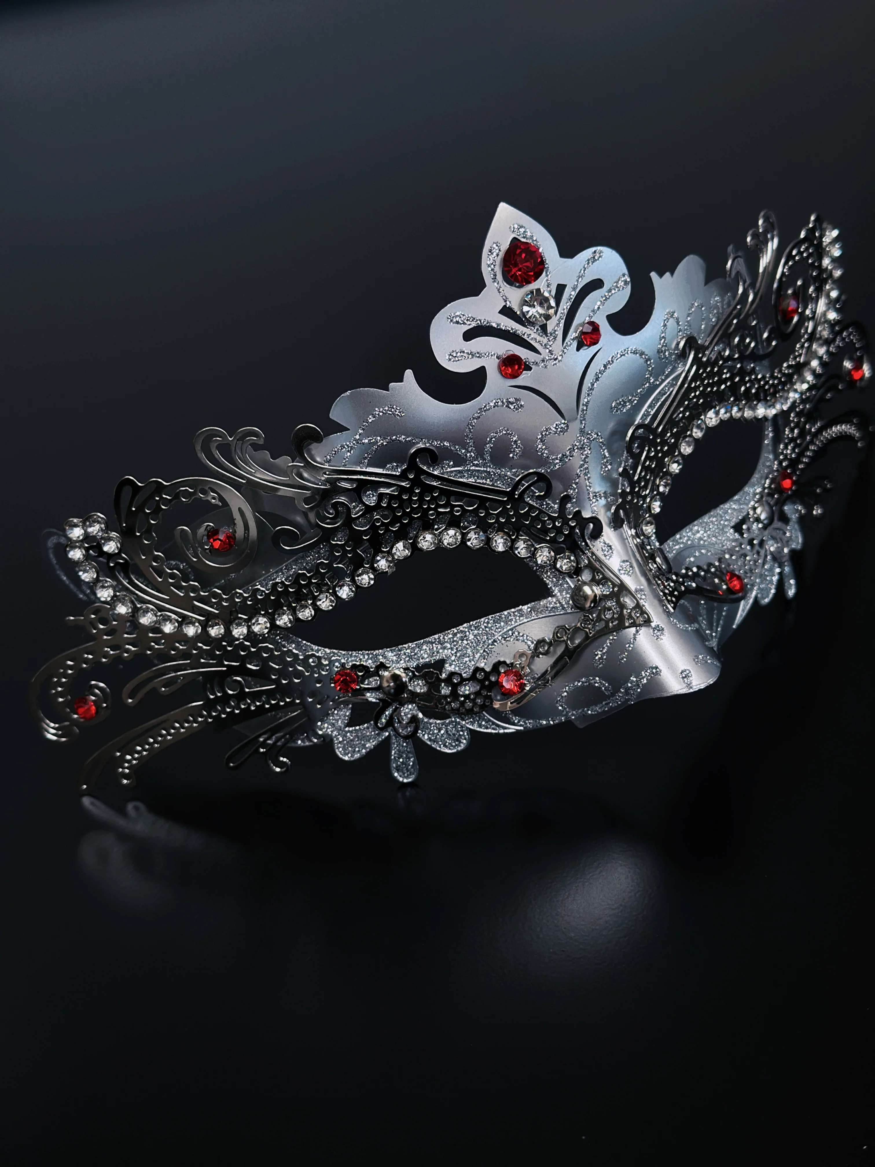 Whisker Silver Nocturne Mask - Red Rhinestone - Image 4