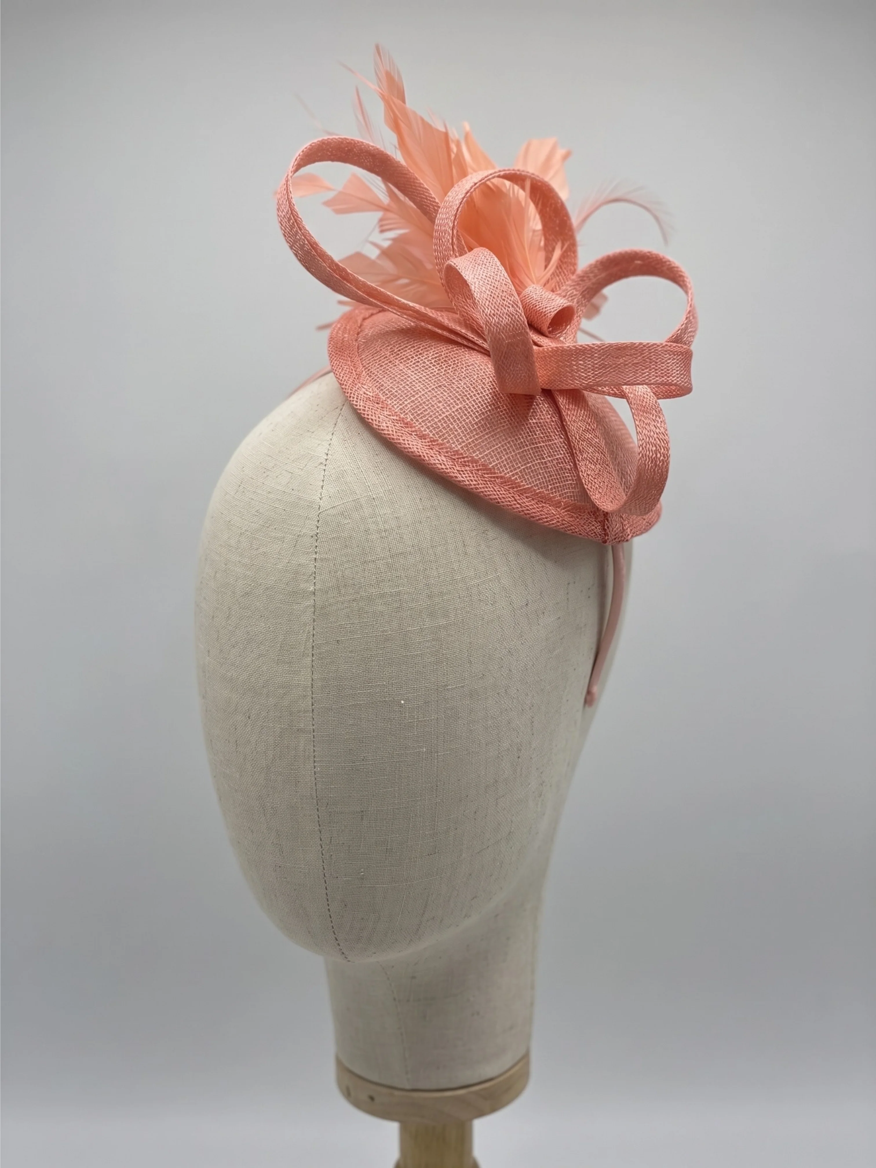 Tea Party Fascinator Hat - Light Pink