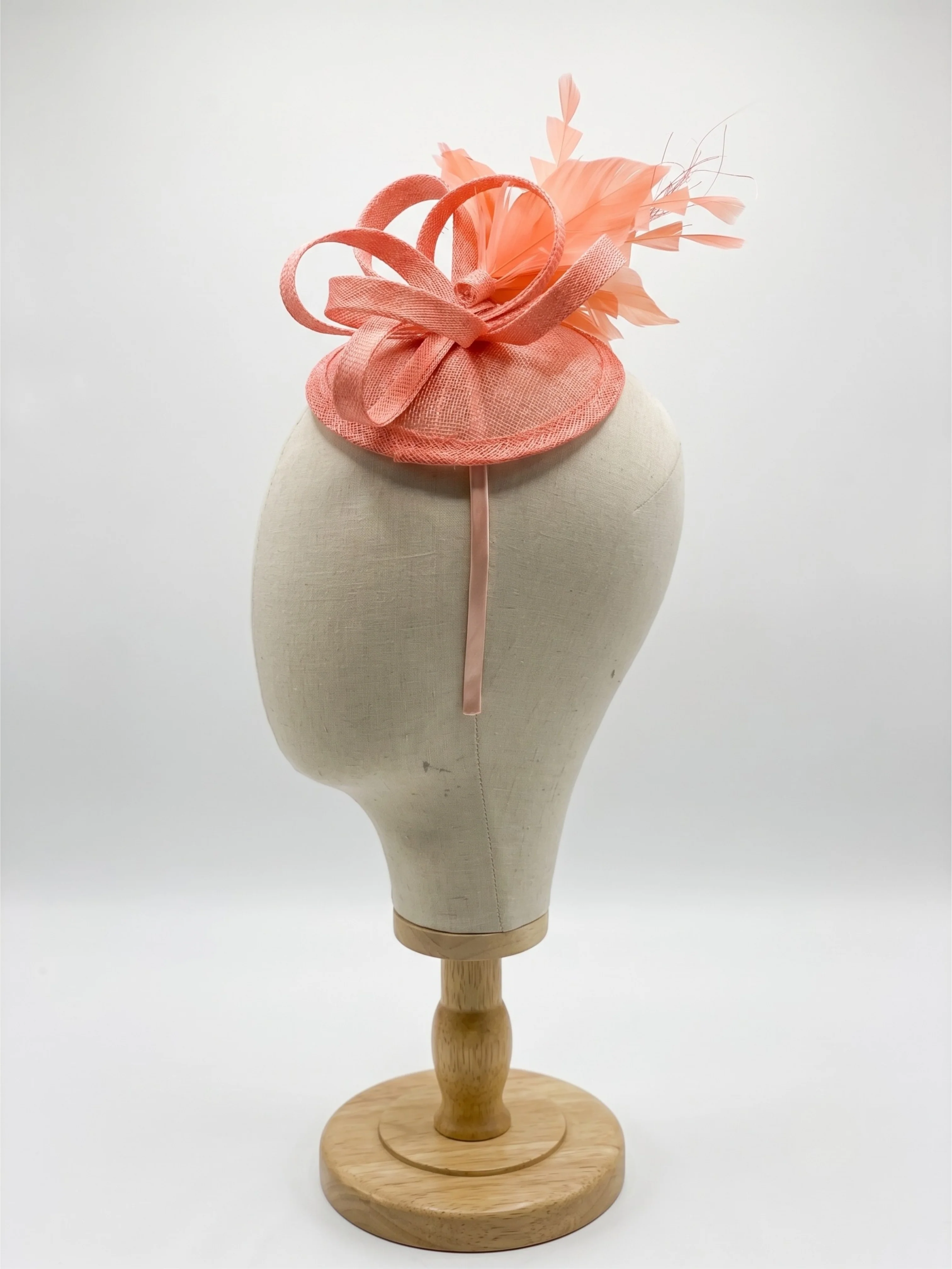 Tea Party Fascinator Hat - Light Pink - Image 2