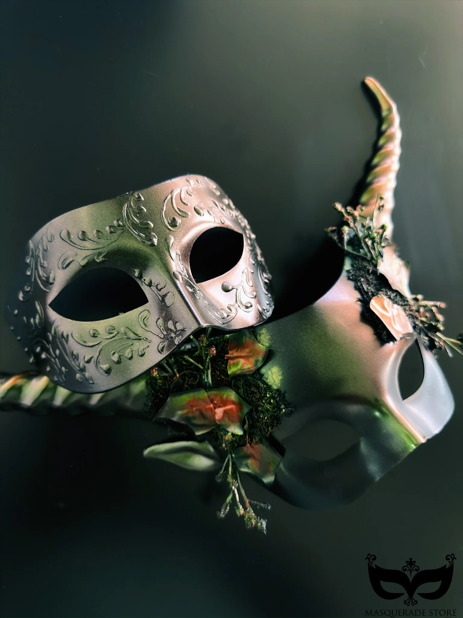 Thorn & Vow -  Bronze Forest Couples Set
