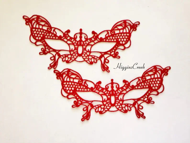 Valentina Lace Mask - Red