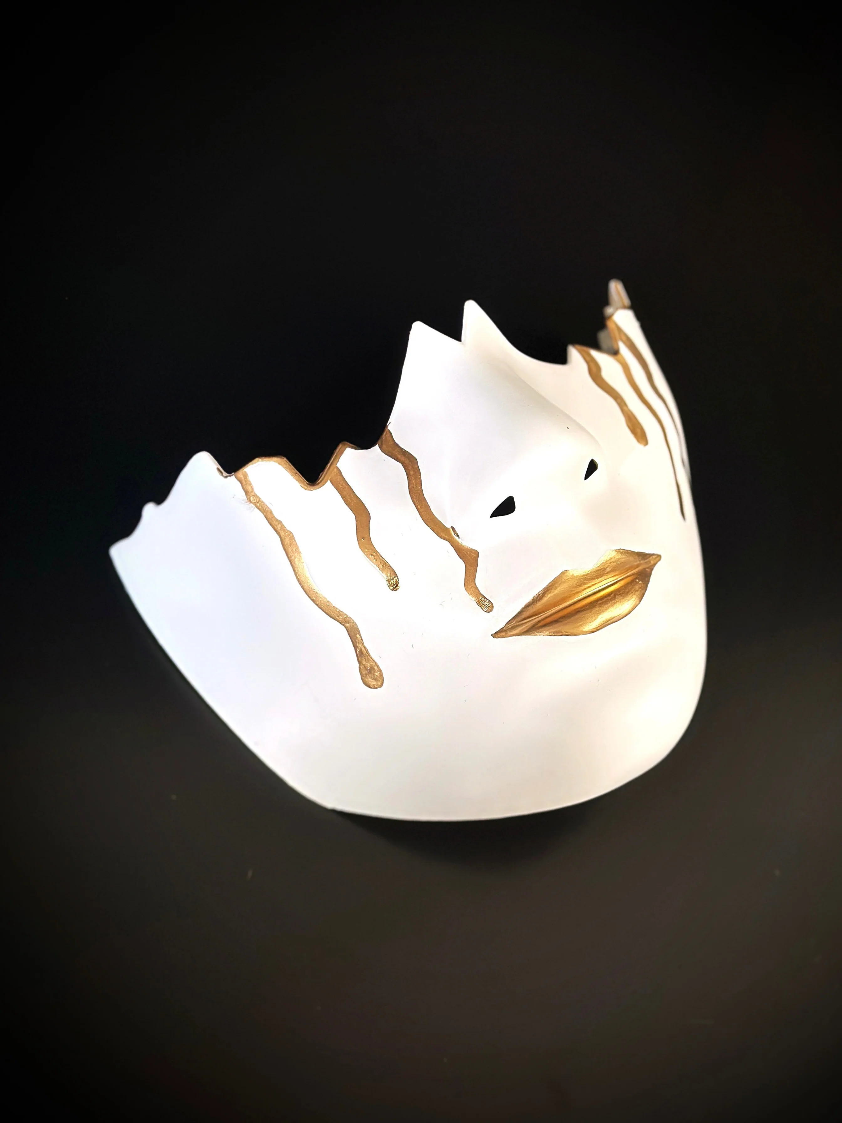 Mouthguard Mask - White Gold