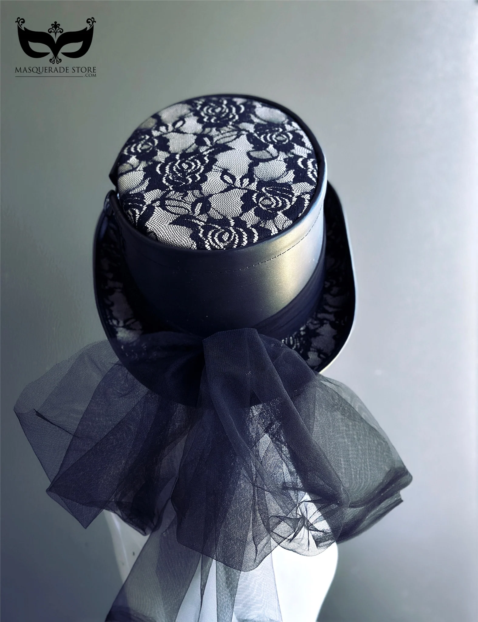 Midnight Duchess – Black Lace Top Hat - Image 3