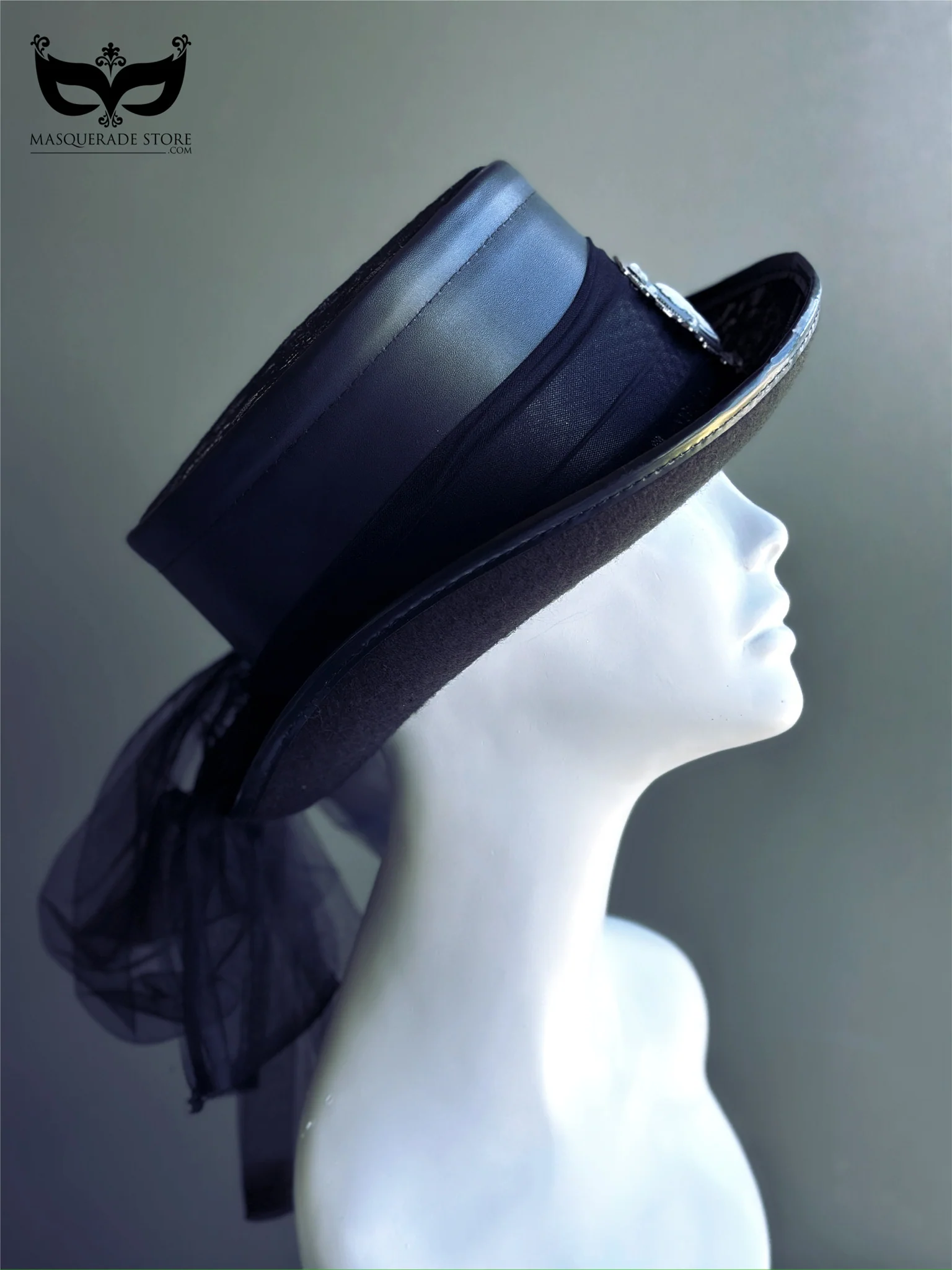 Midnight Duchess – Black Lace Top Hat - Image 4