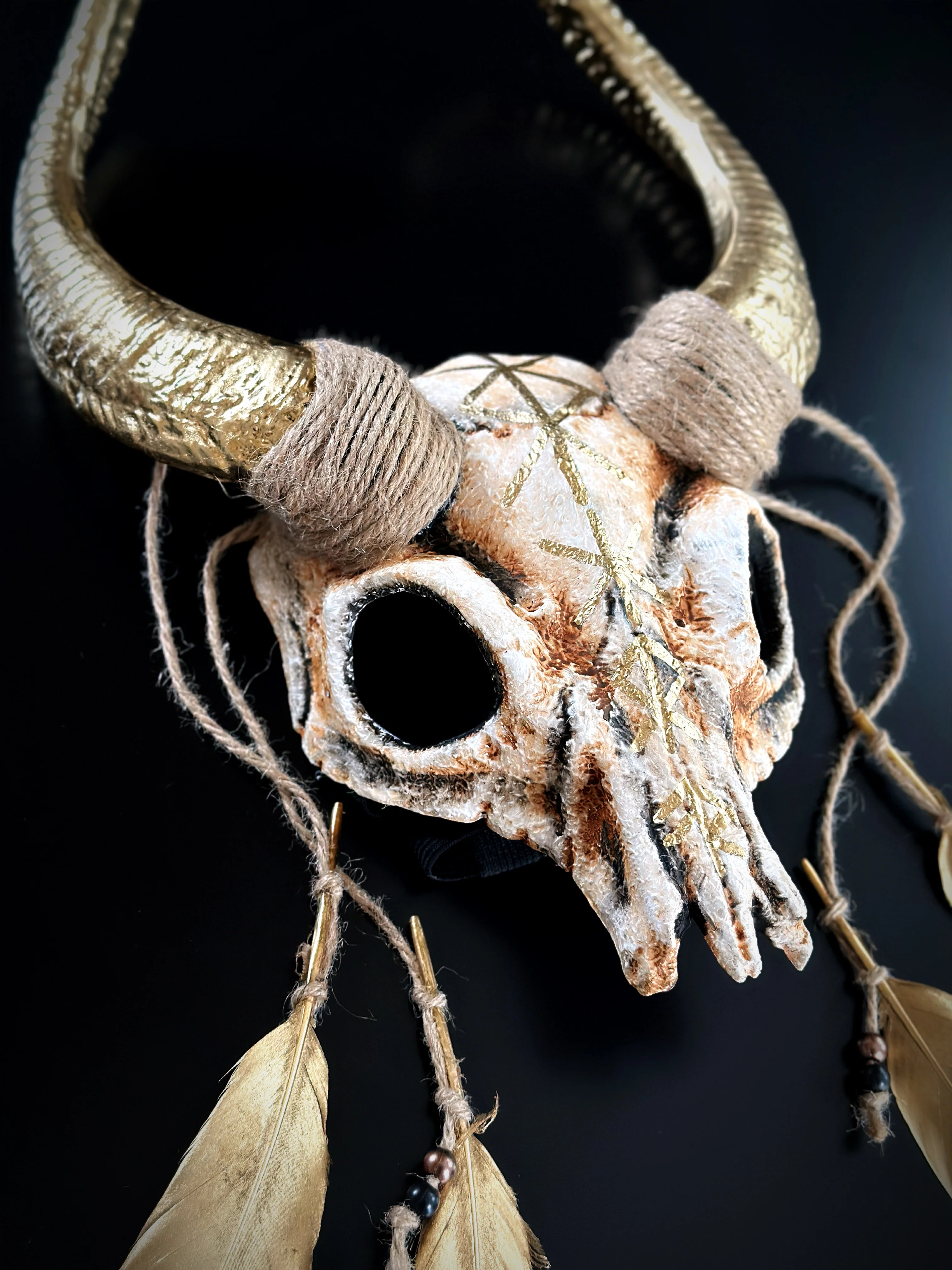 Viking Glory - Ram Horn & Feather Cape - Image 2
