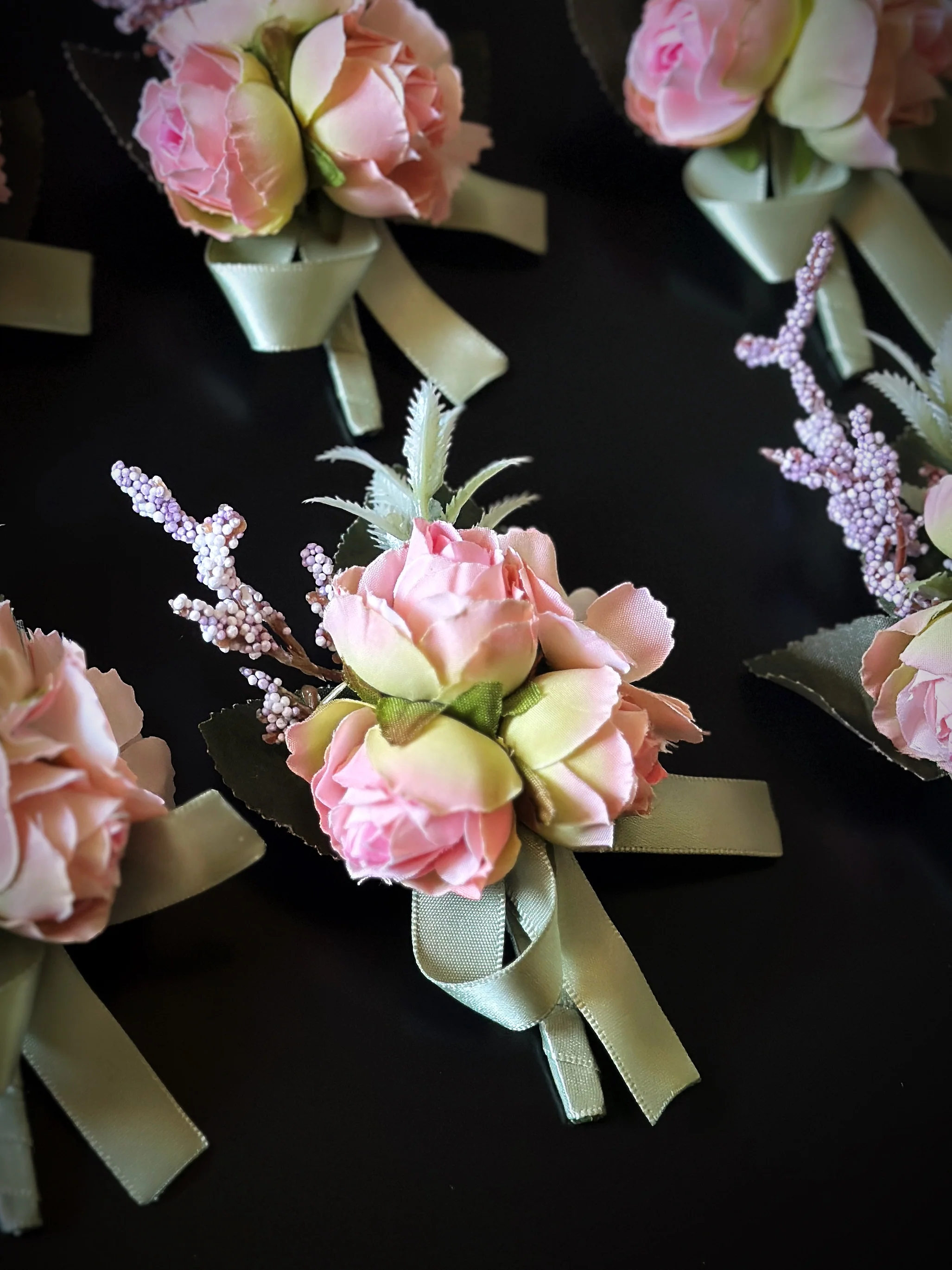 Wedding Boutonniere Set - 6 PCS - Pink Green Purple - Image 2