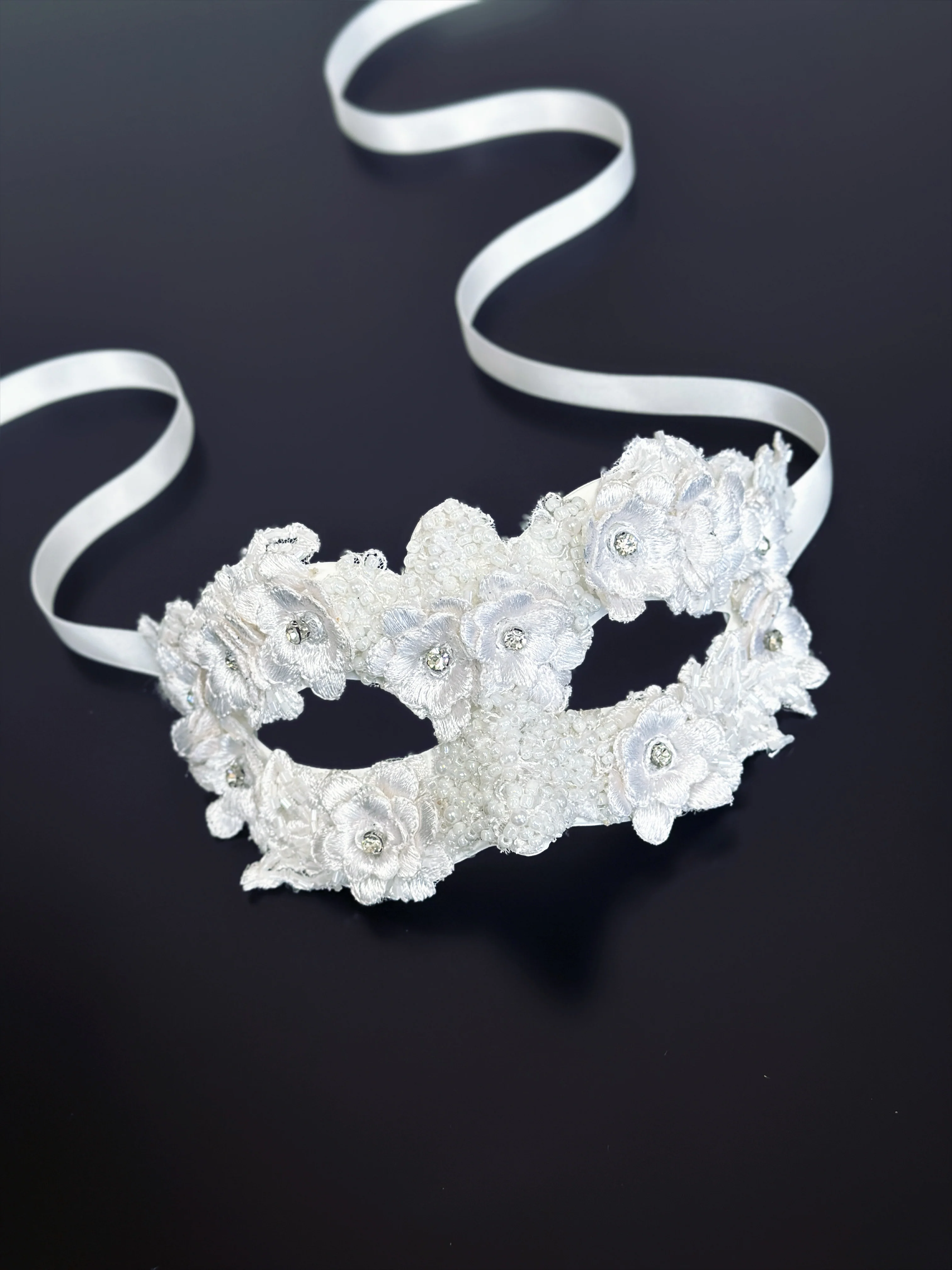 Bridal White Floral Lace Mask