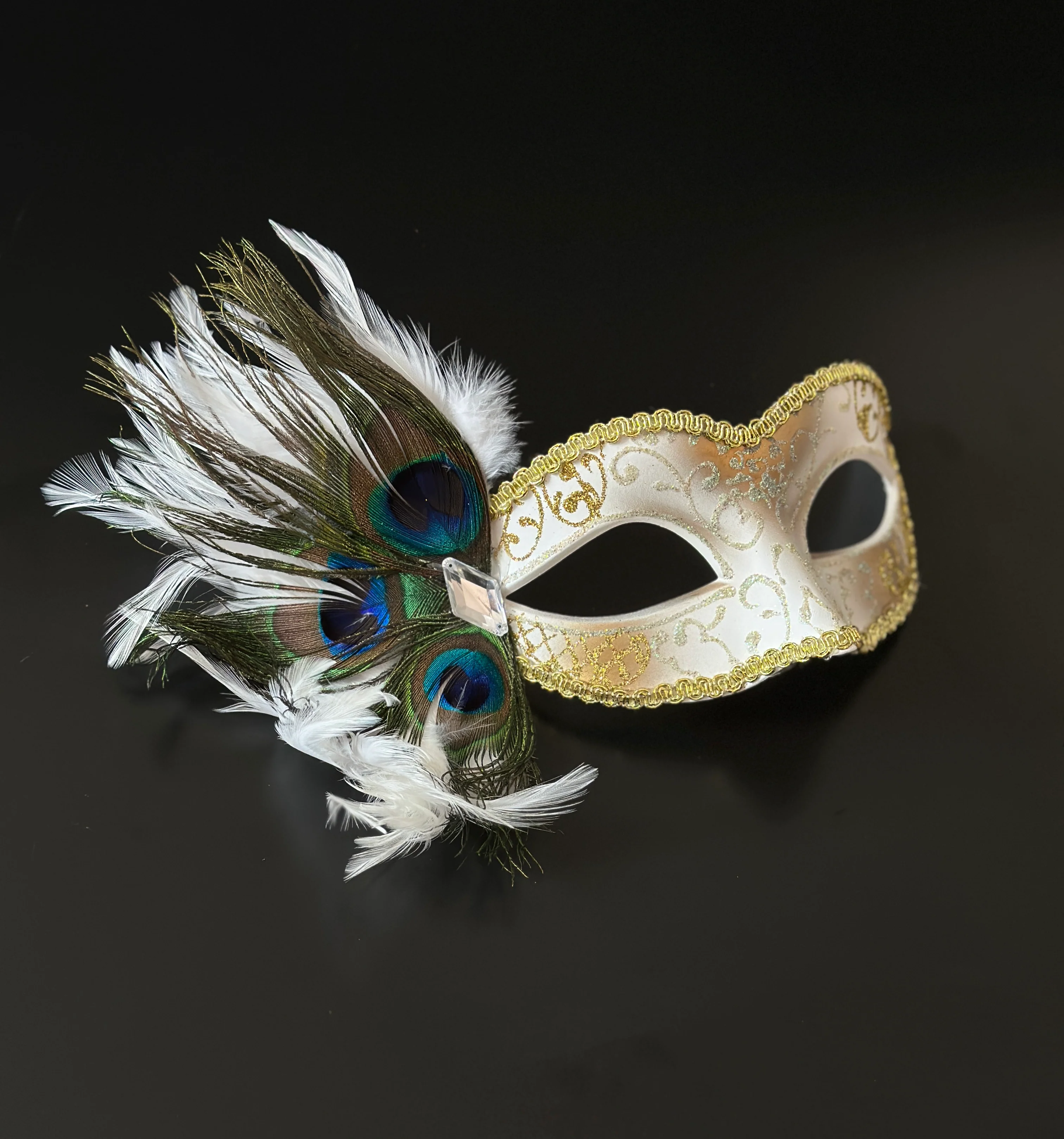 Peacock Duo - White and Gold Couples Set - Image 5