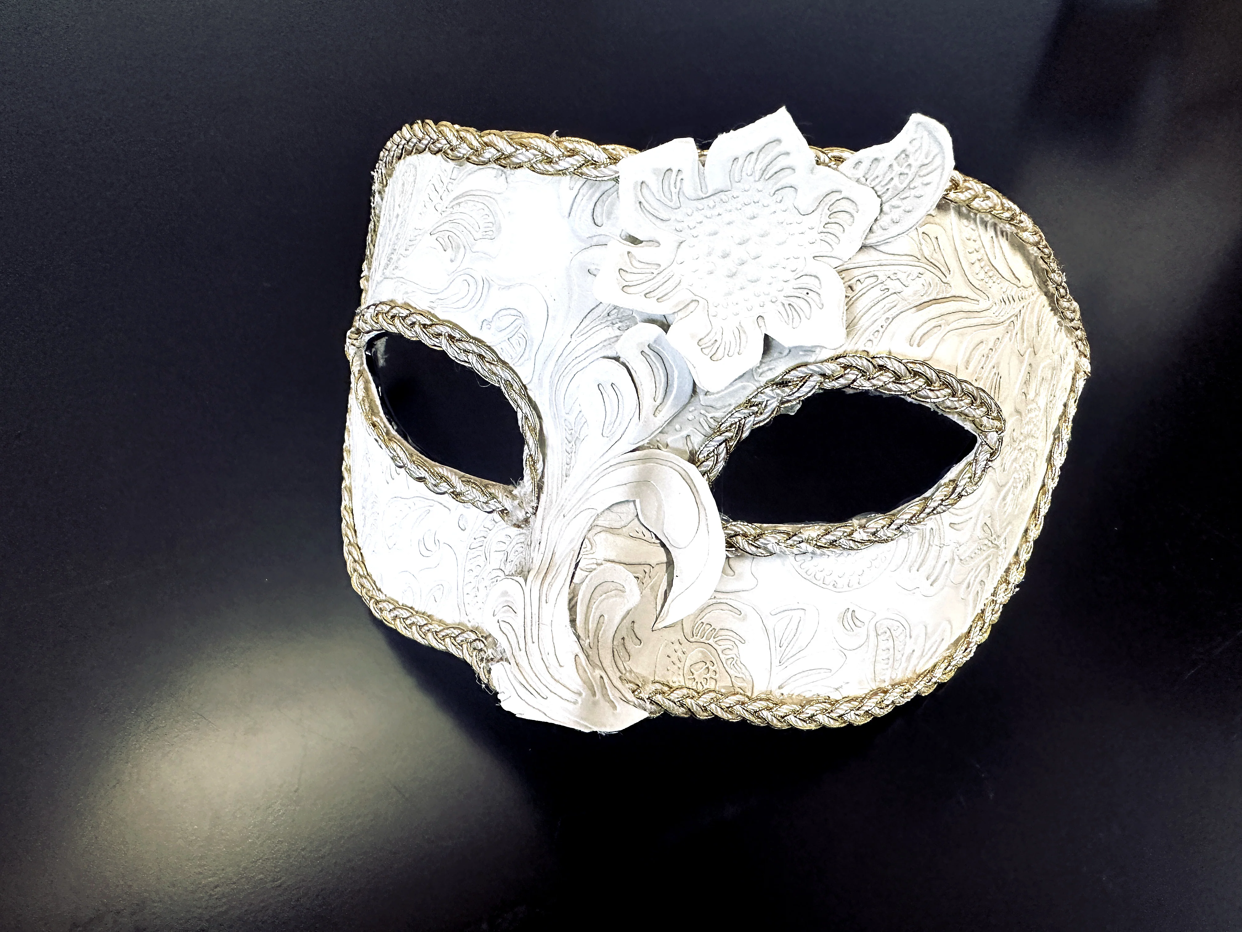 Florentine Venetian – white Silver