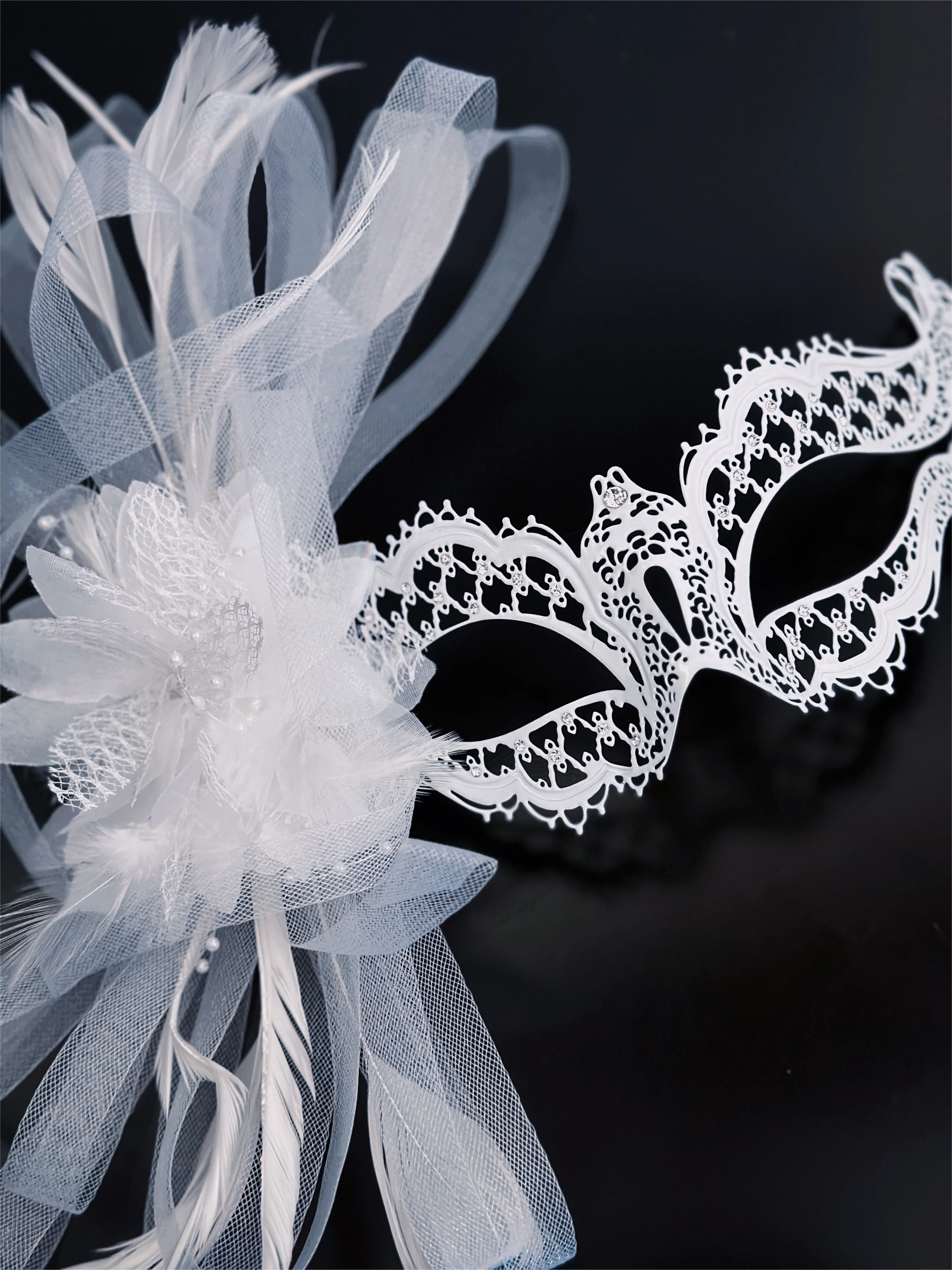 Katherine Metal Mask - White Tulle - Image 2