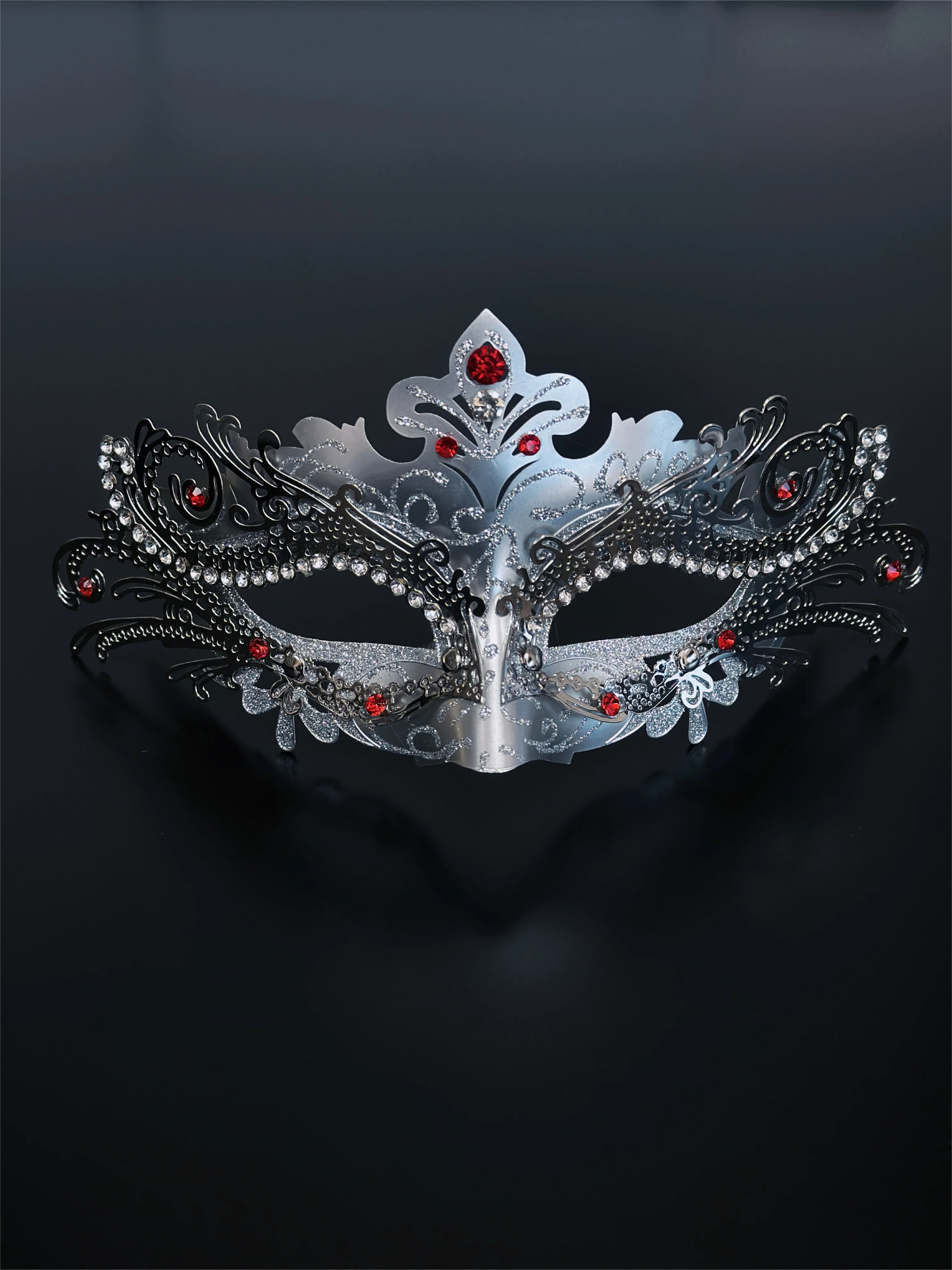 Whisker Nocturne Mask - Silver/Gold - Image 6