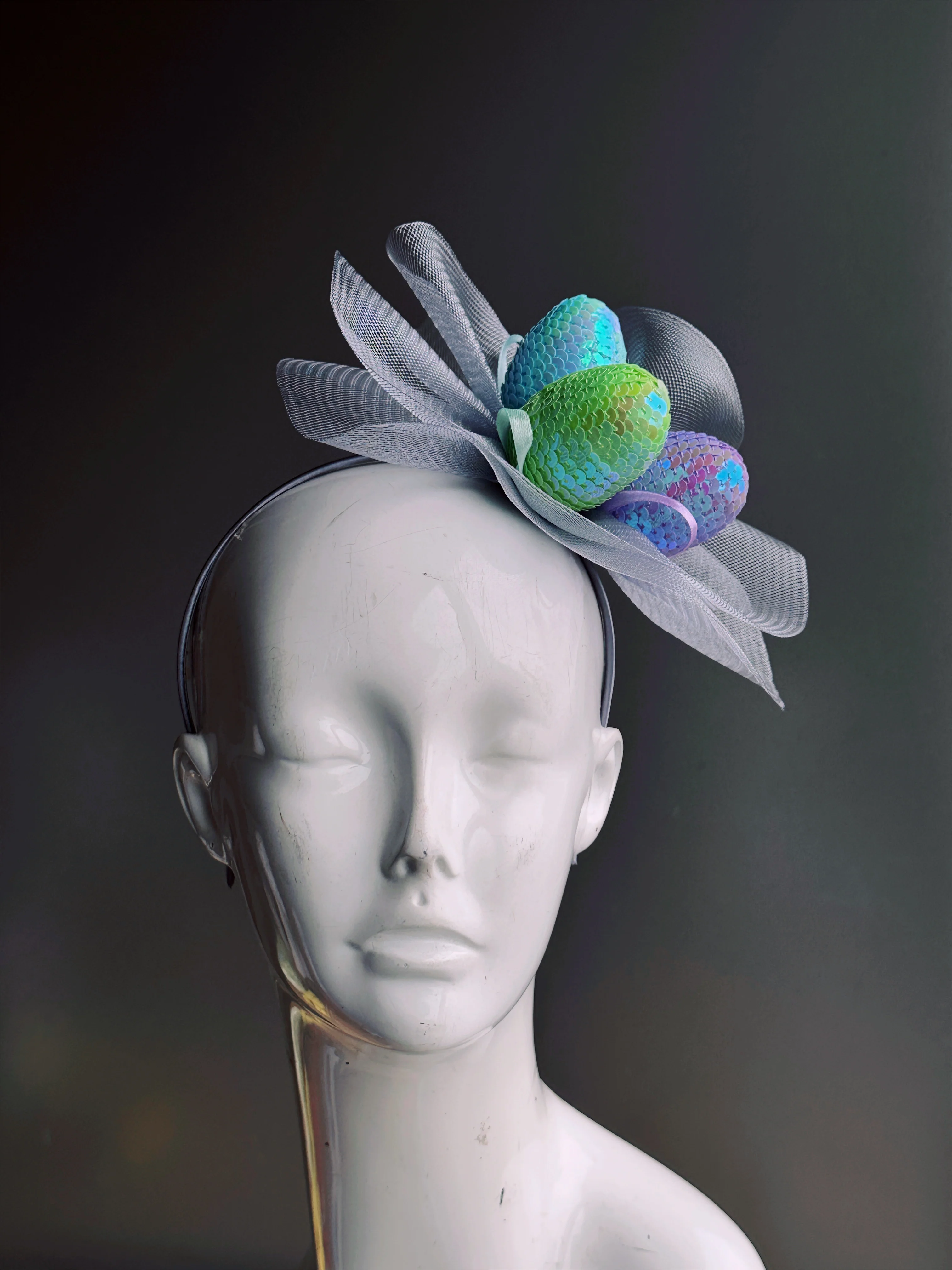 Sequin Egg Ascot - Silver - Image 4