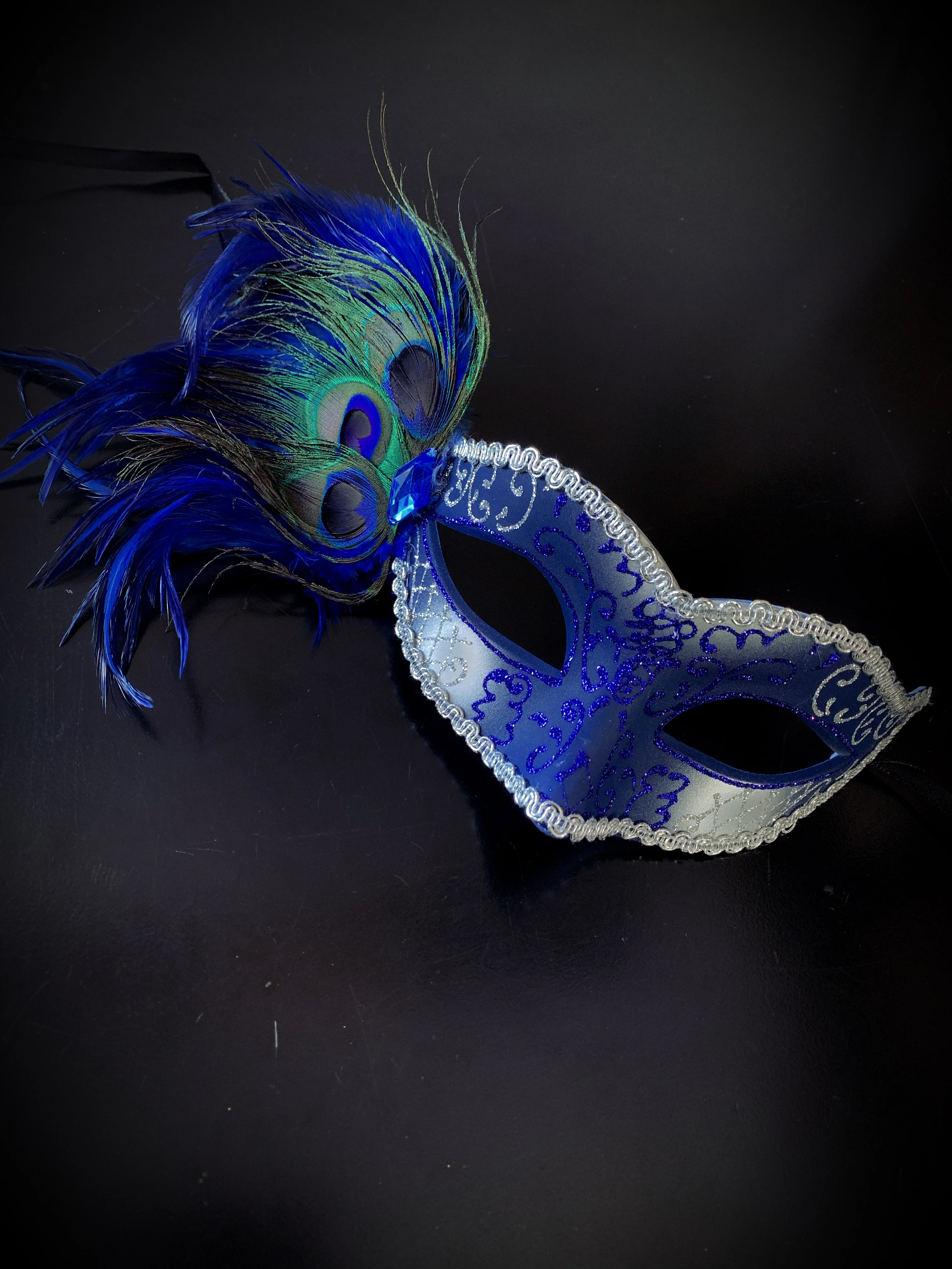 Peacock Mask - Silver Blue
