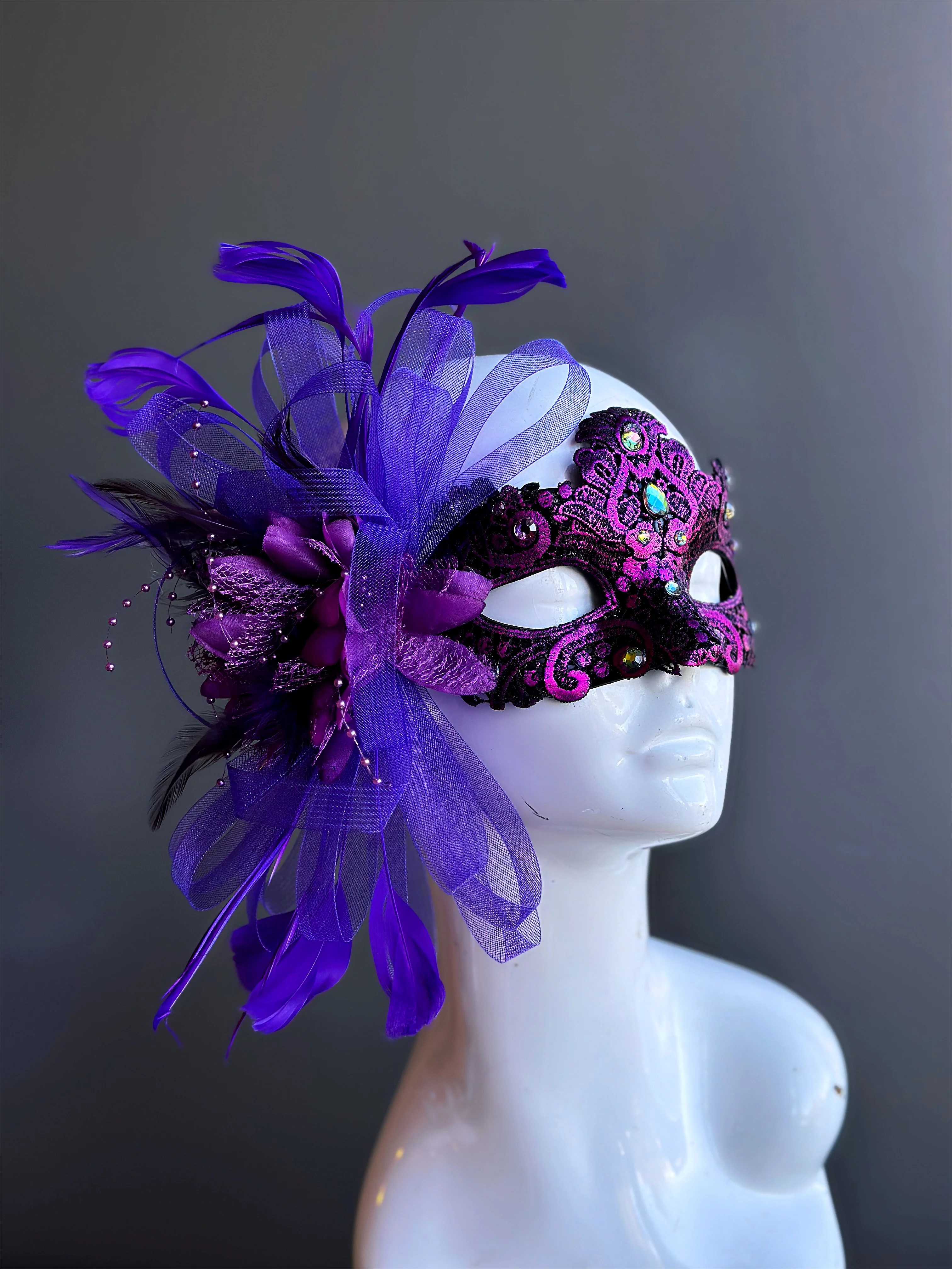 Macrame Feather Mask - Purple