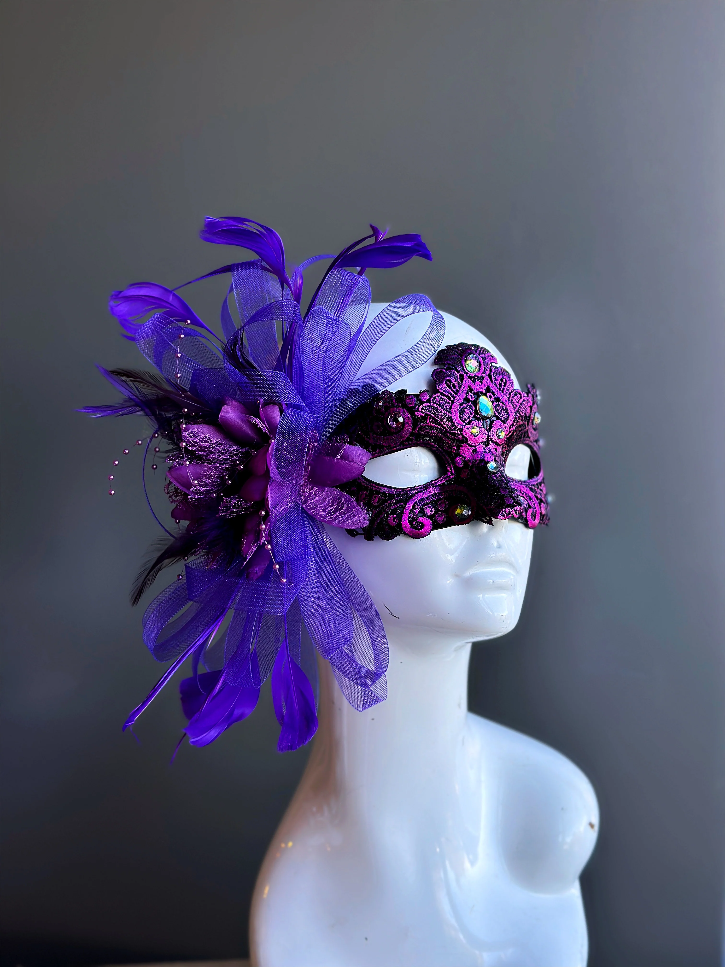 Macrame Feather Mask - Purple - Image 4
