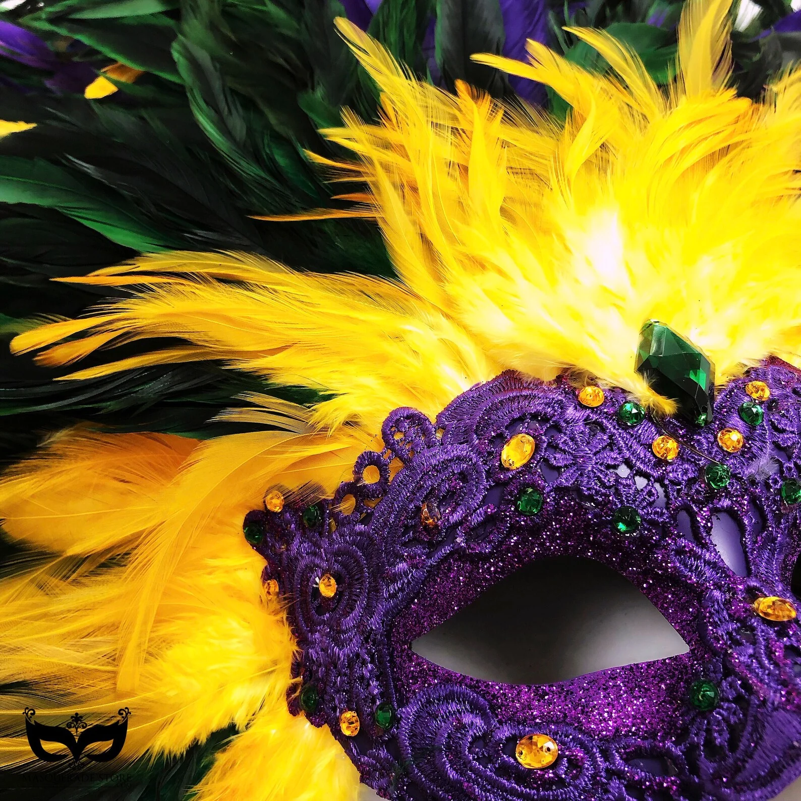 Majestic Feather Mask - Mardi Gras Extravaganza - Image 2