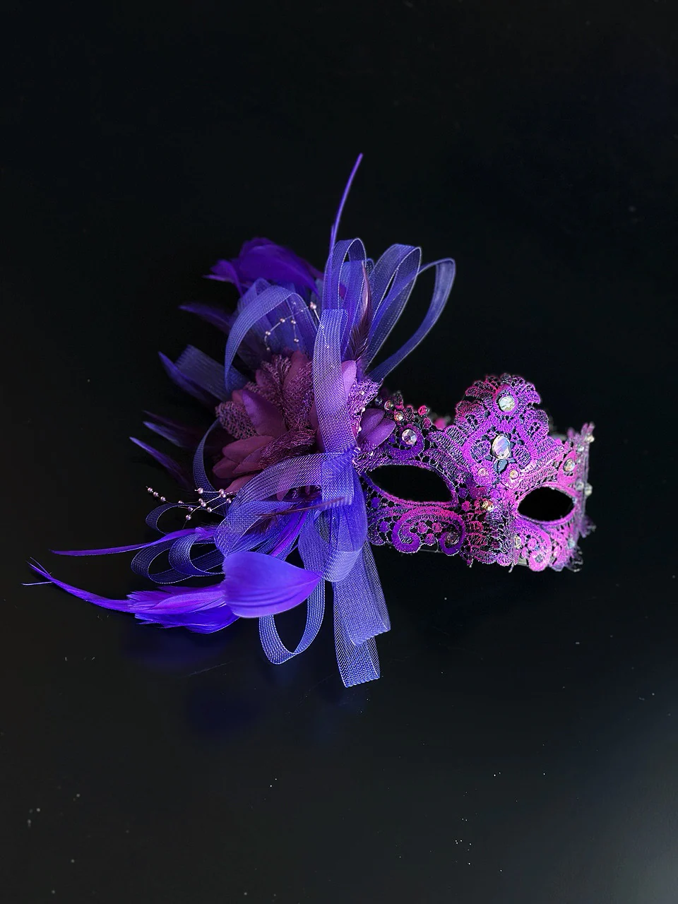 Macrame Feather Mask - Purple - Image 4