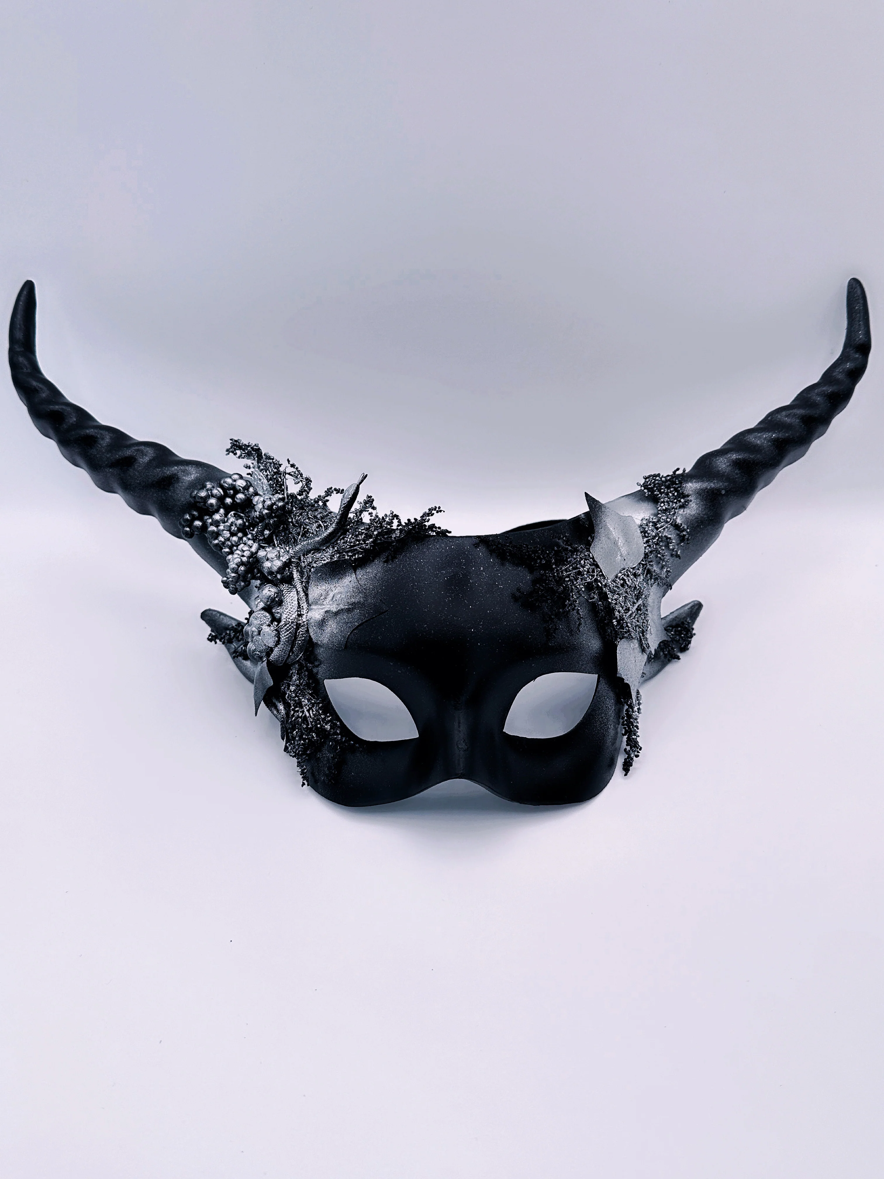 Horned Mask - Serpent Fauna - Image 6