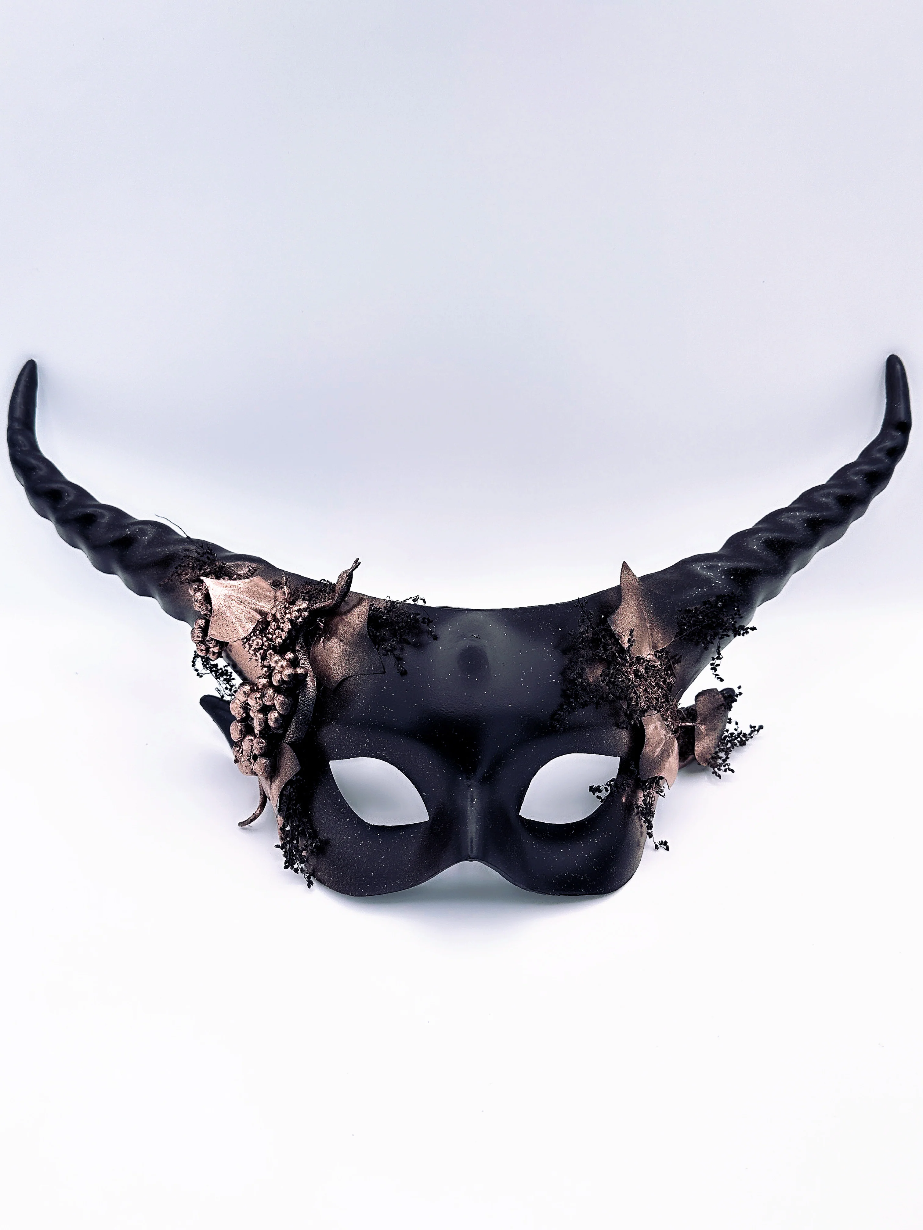 Horned Mask - Serpent Fauna - Image 7