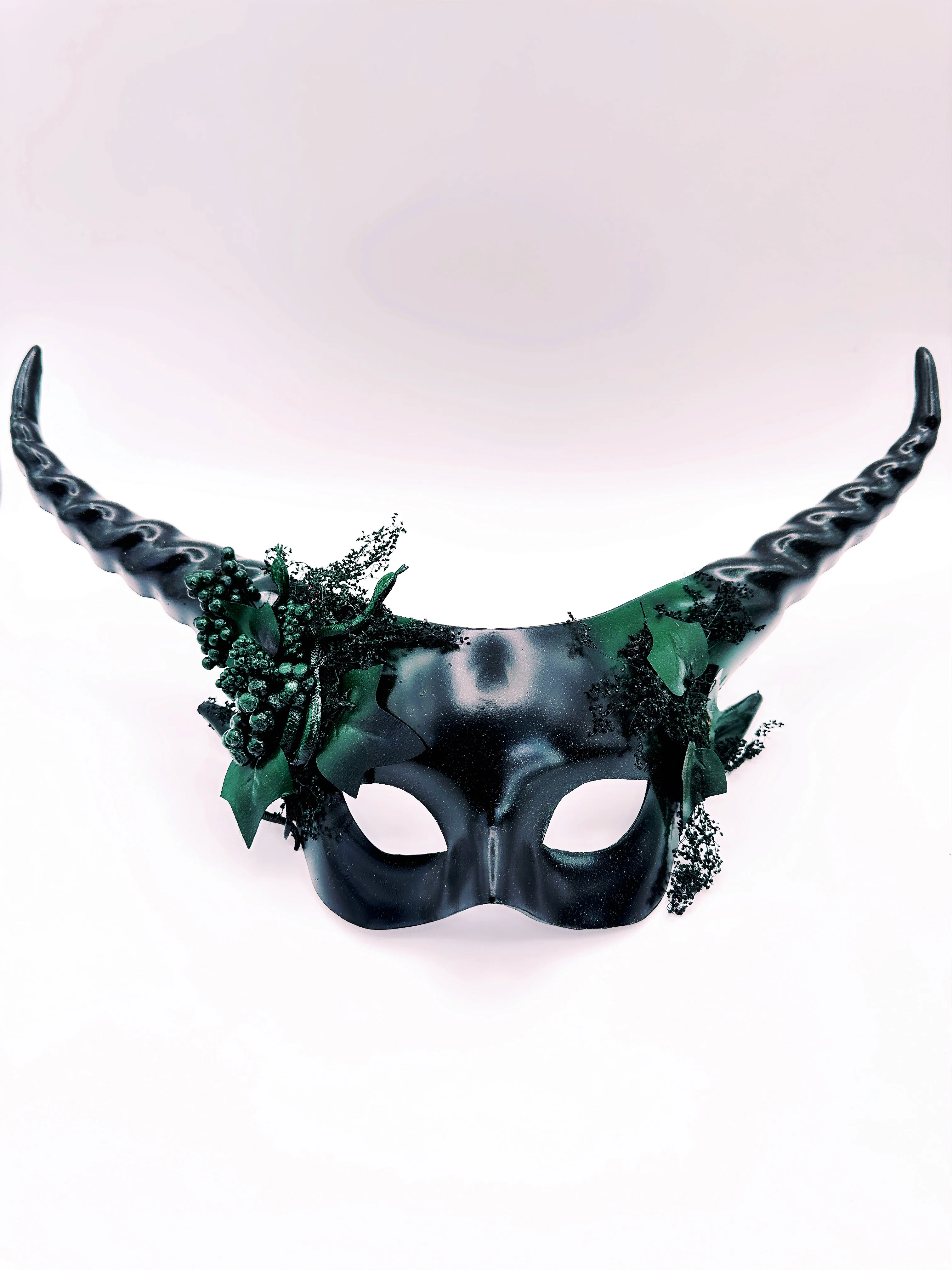 Horned Mask - Serpent Fauna - Image 8