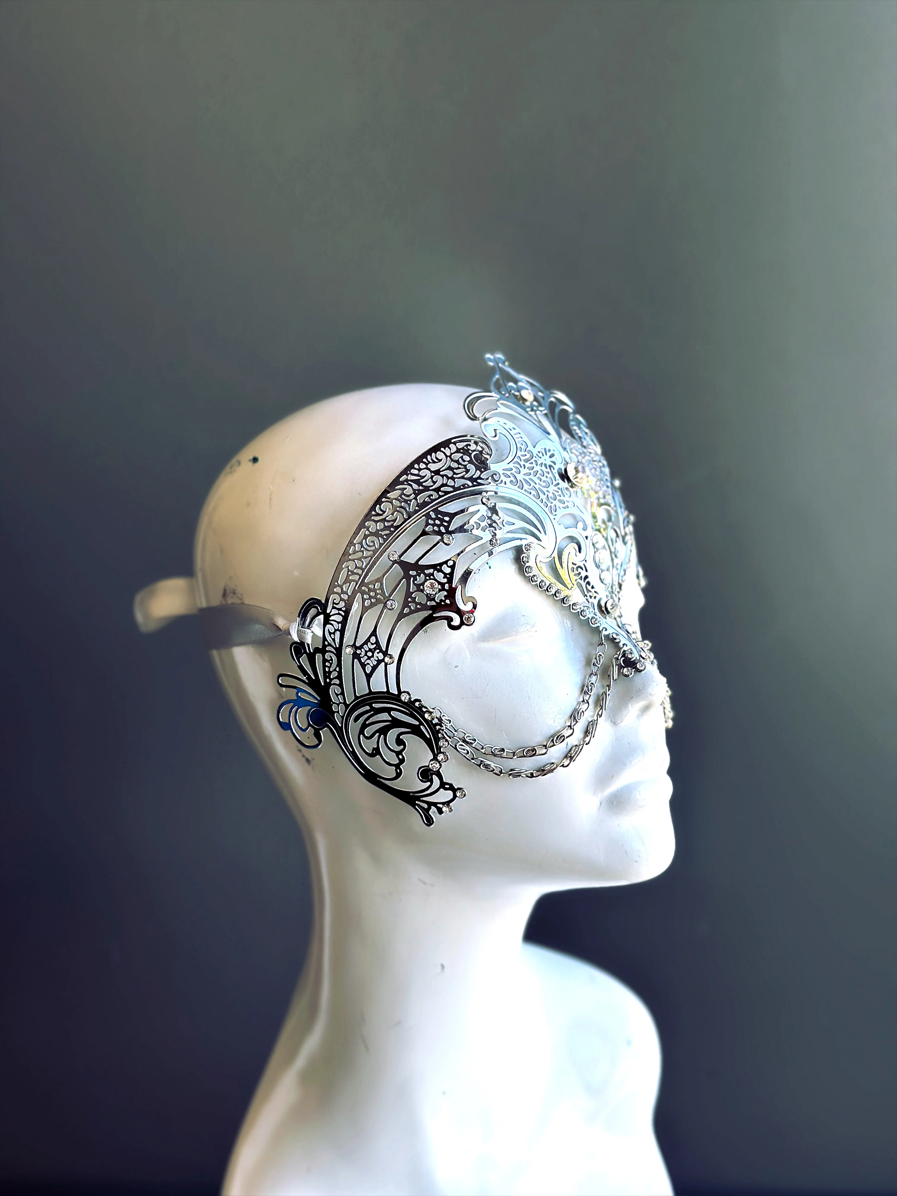 Goddess Chain Mask - Silver - Image 3