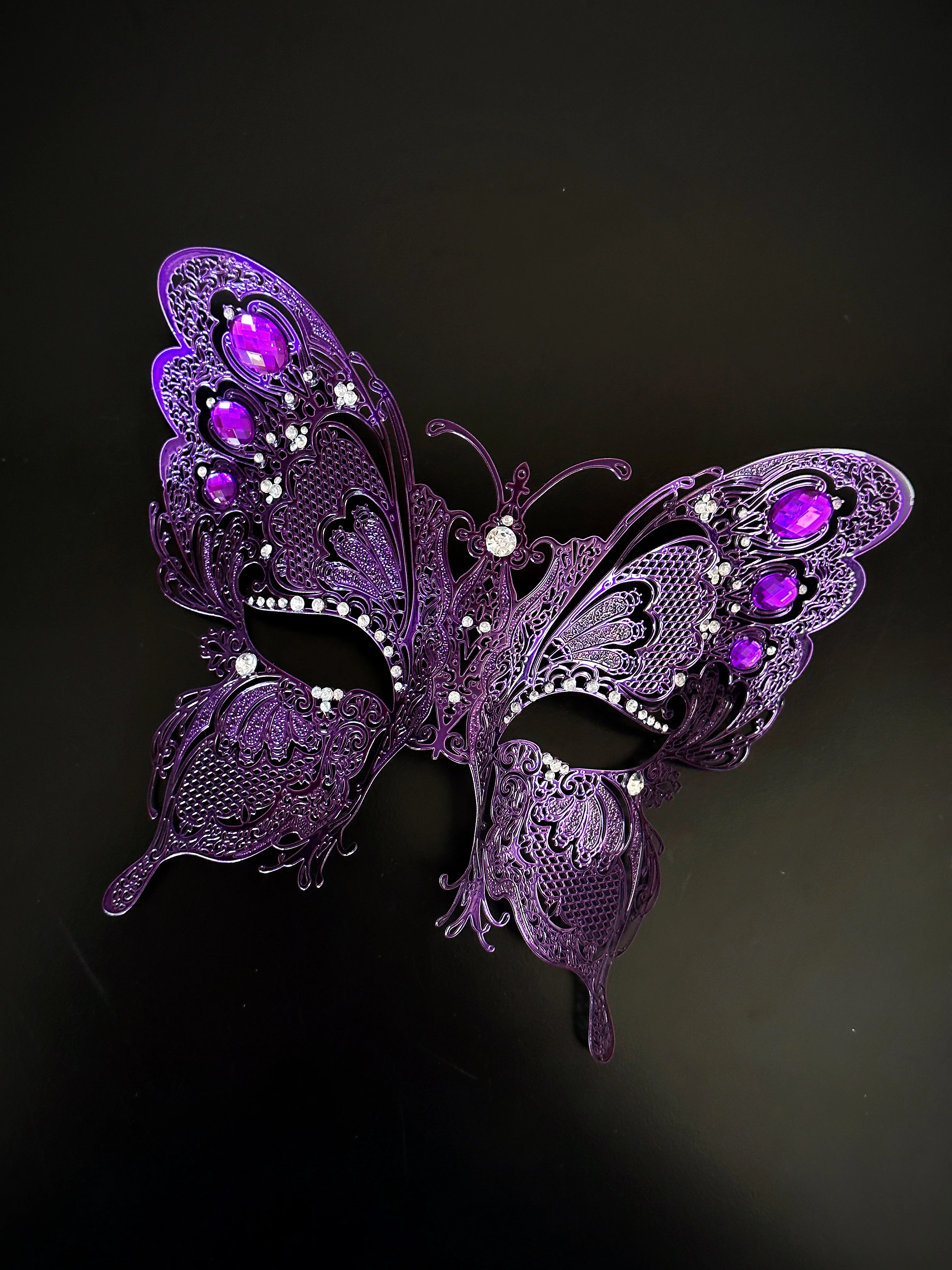 Metal Butterfly Mask - Image 3