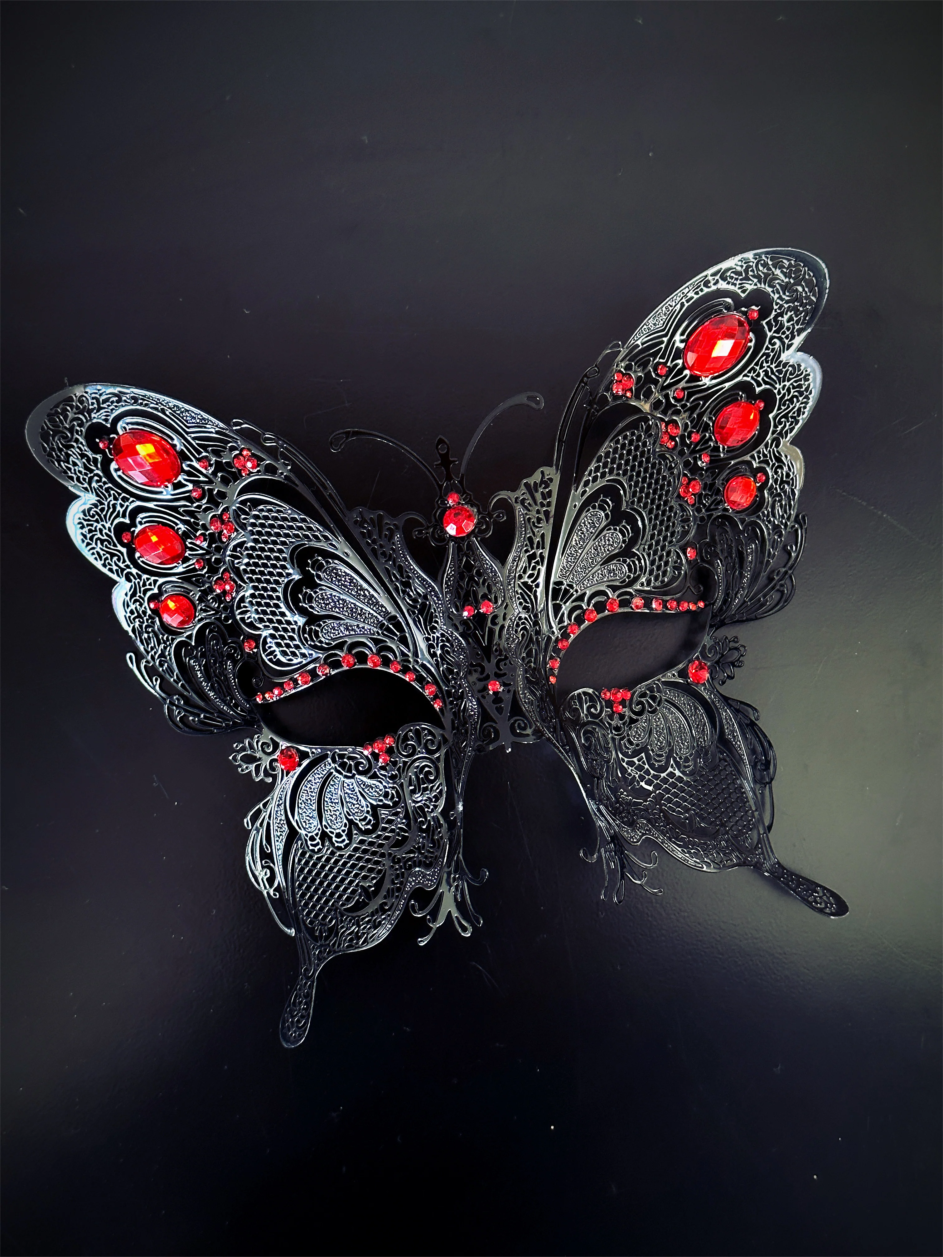 Metal Butterfly Mask - Image 4
