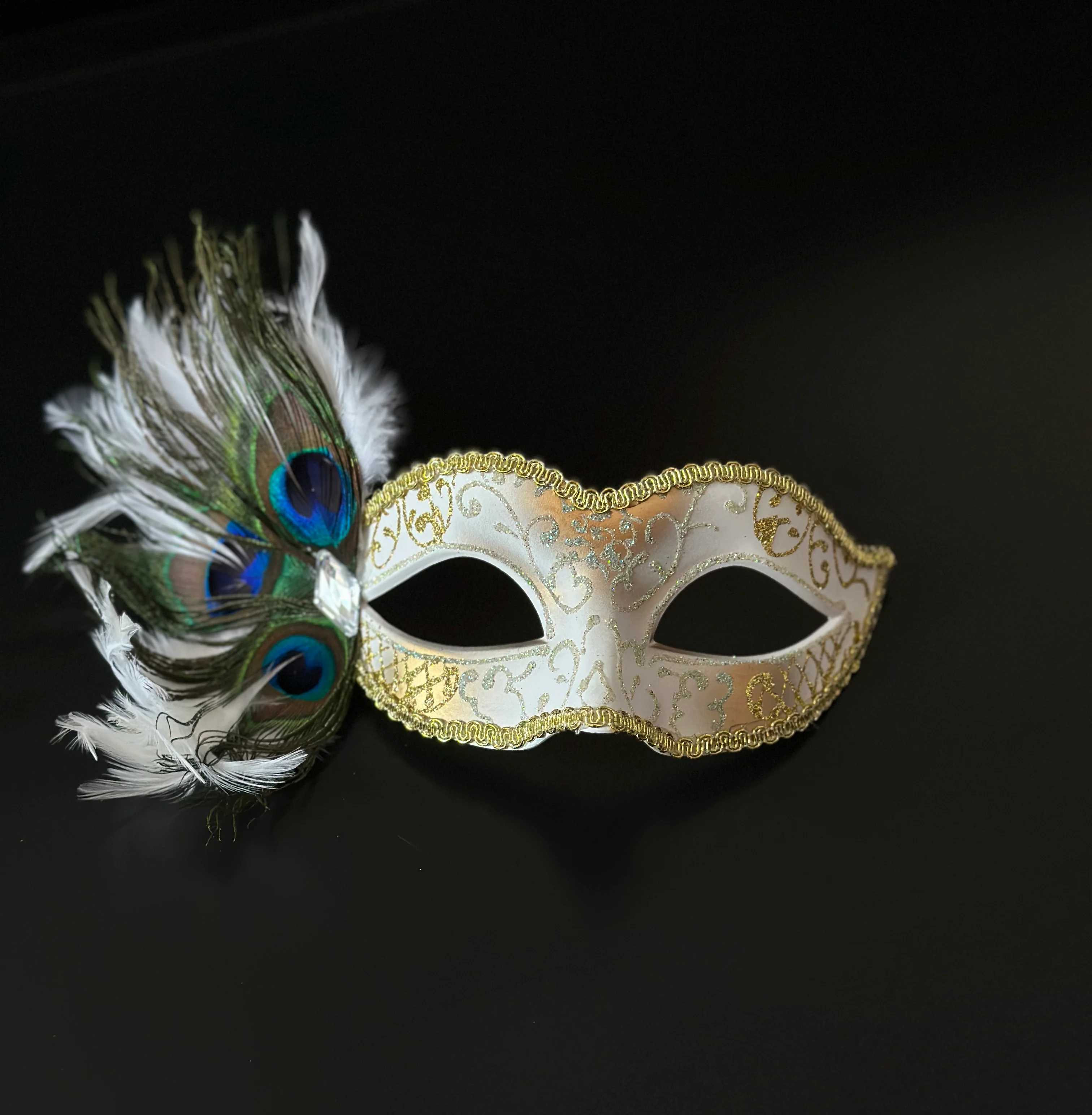 Peacock Mask - White and Gold - Image 2