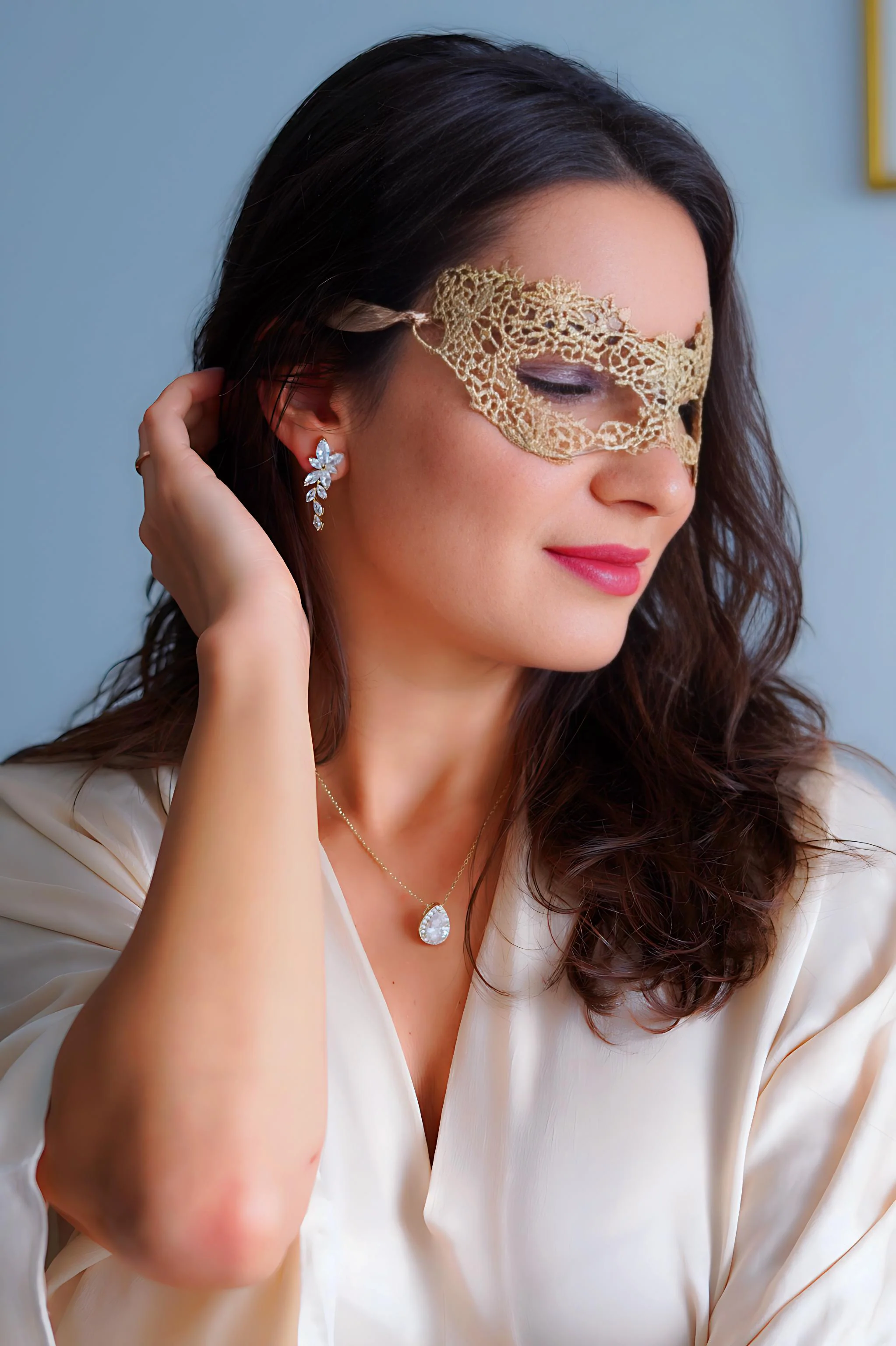 Zirconia Crystal Earrings for women - Image 3